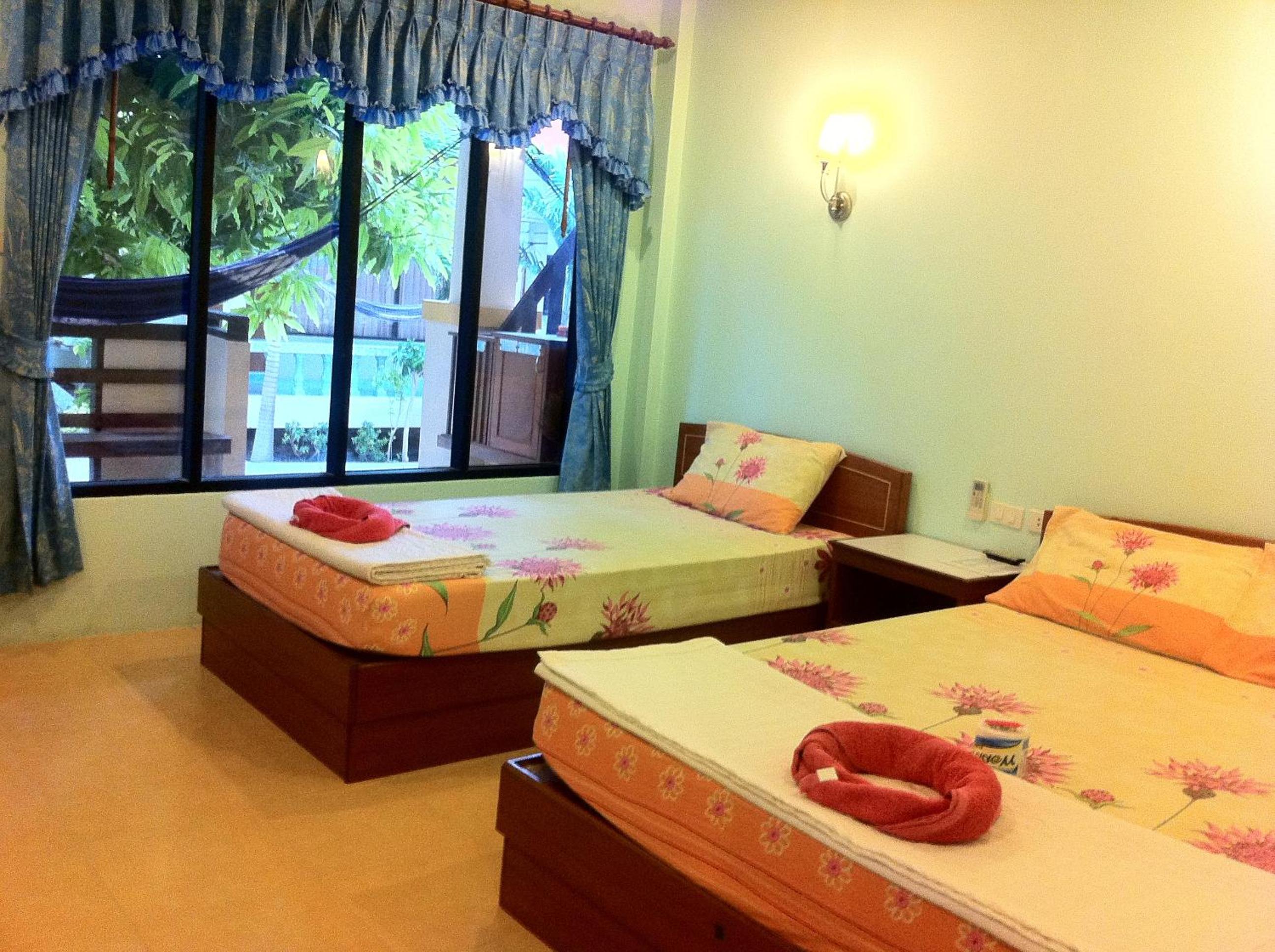 Superior Triple Room with Balcony photo 1