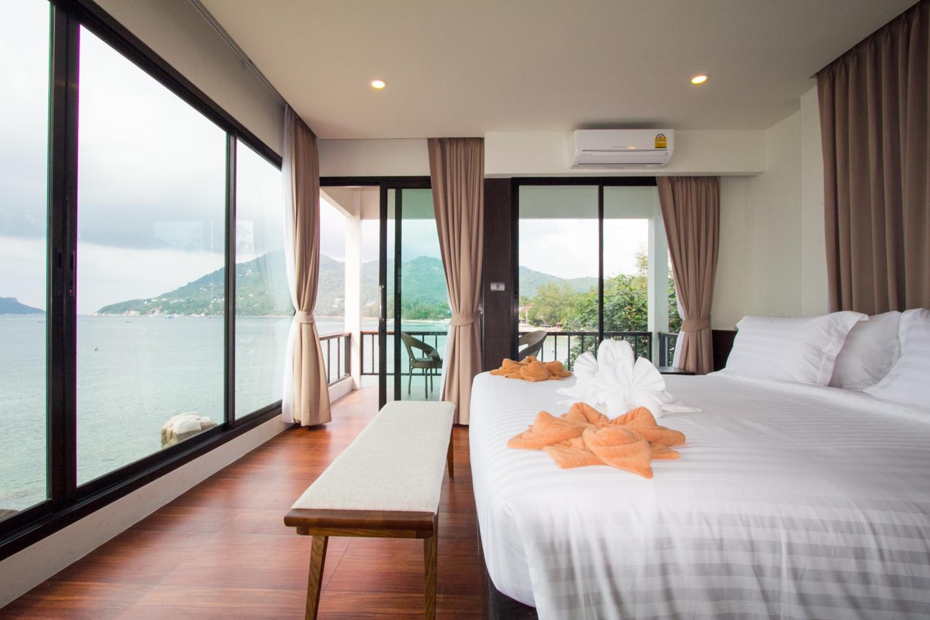 Double Room with Sea View - Photo 14
