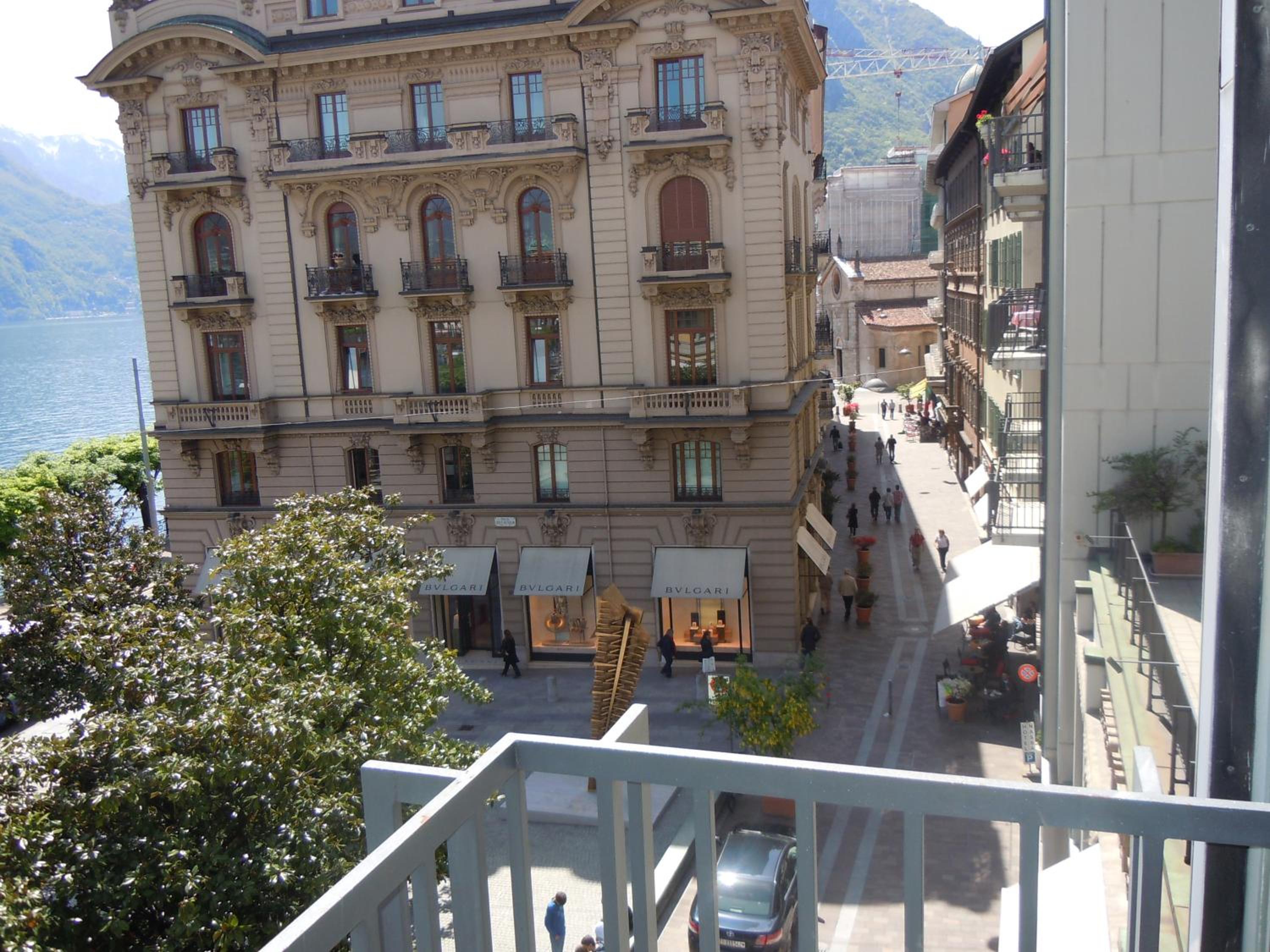 Standard Double Room with Balcony and Lake View - Photo 8