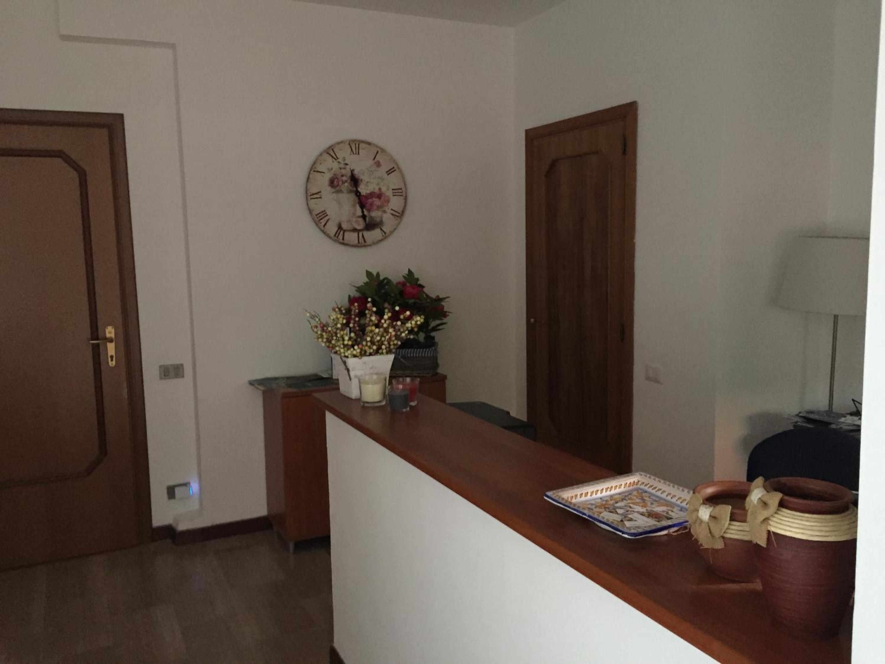 Standard Triple Room - Photo 14