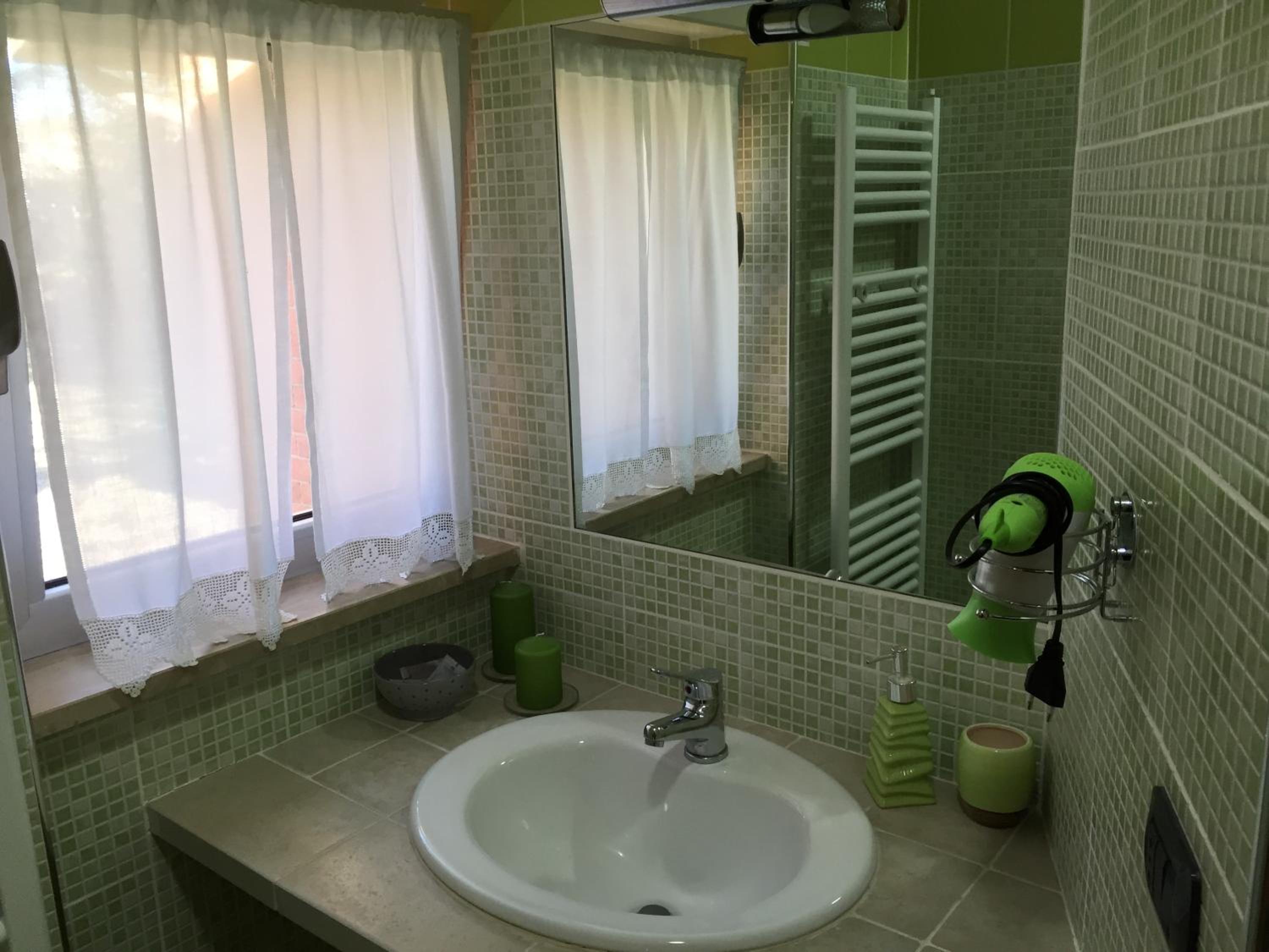 Standard Triple Room - Photo 7