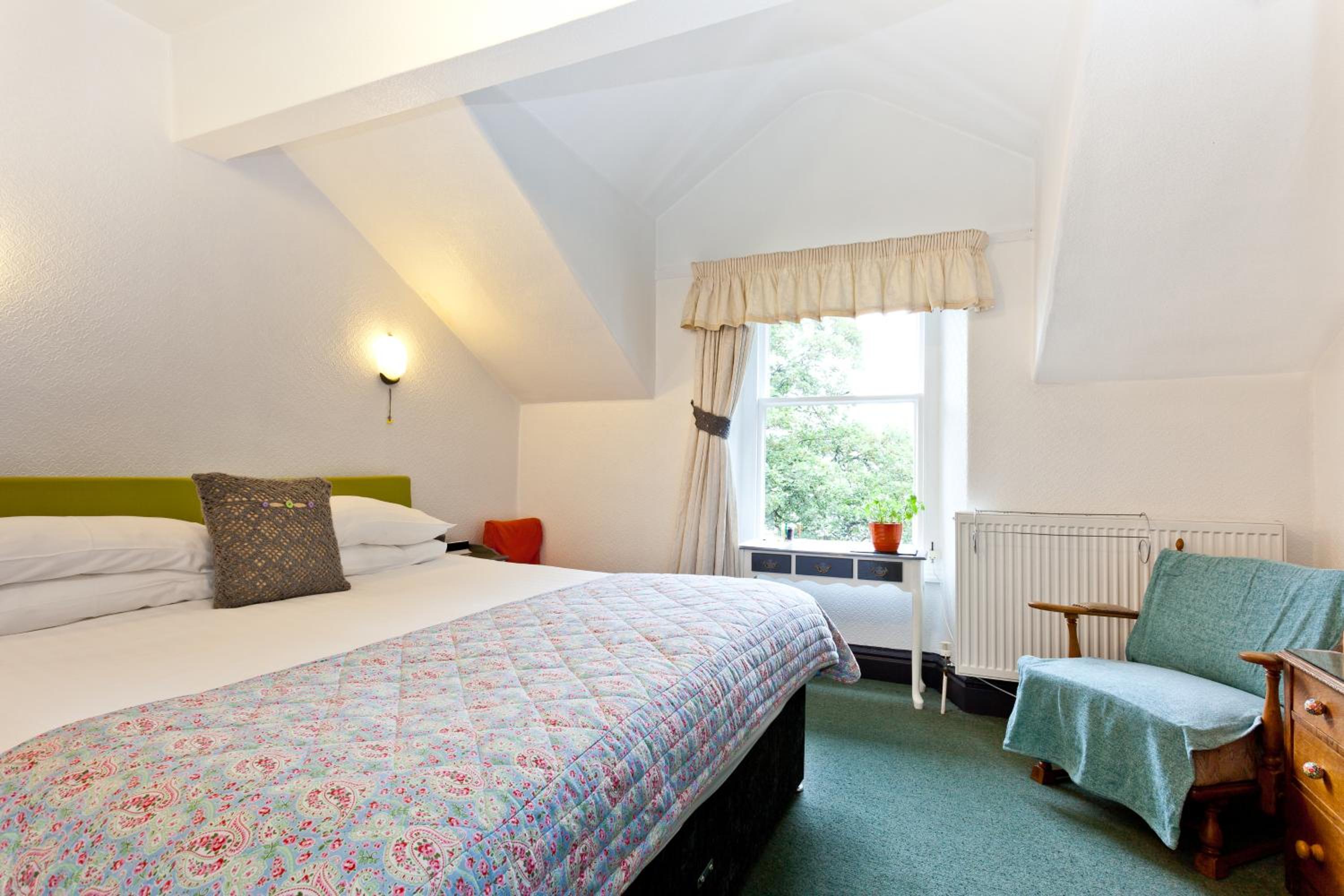 Room 6 River view (Second Floor)