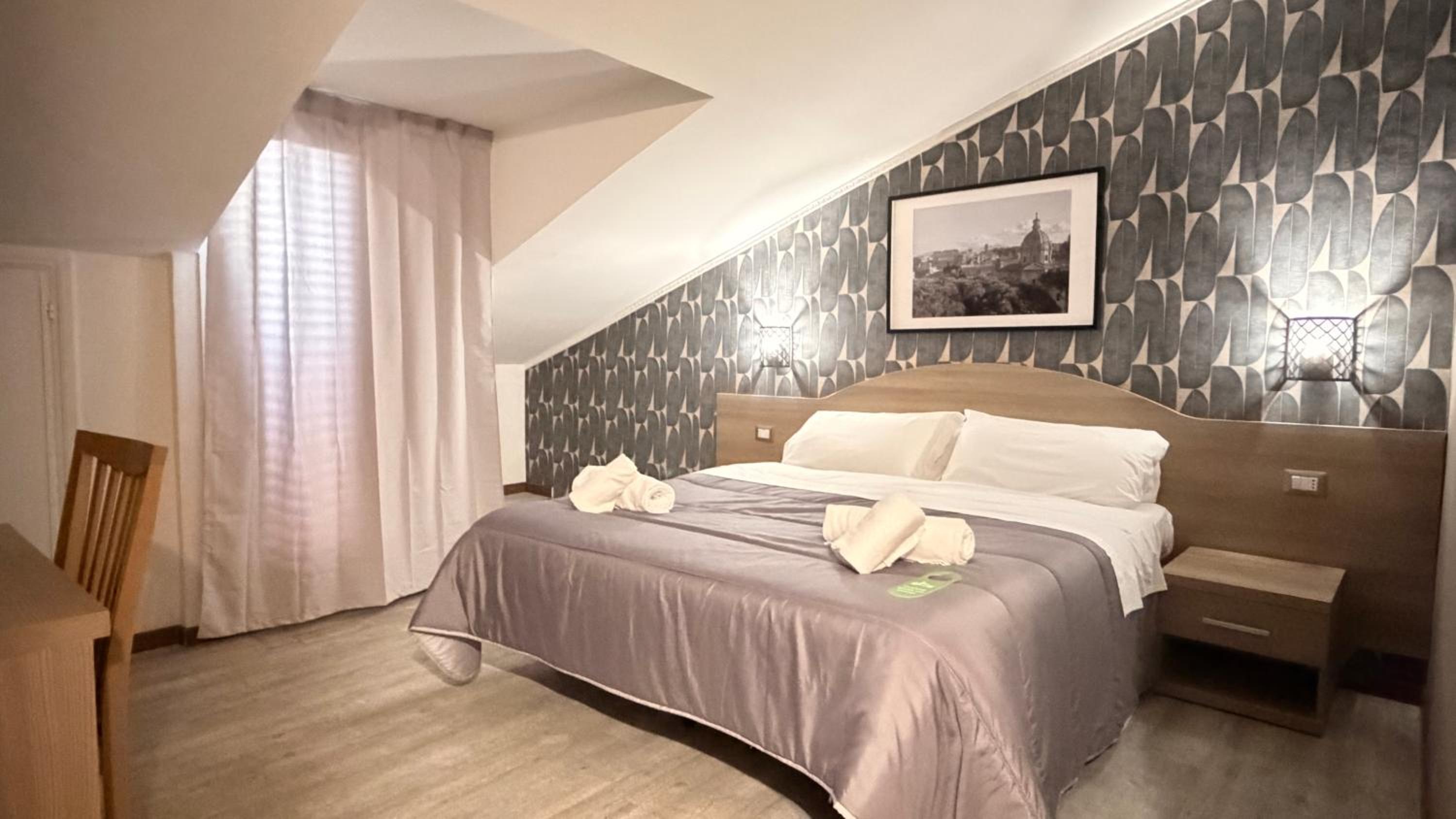 Double or Twin Room with Balcony photo 3