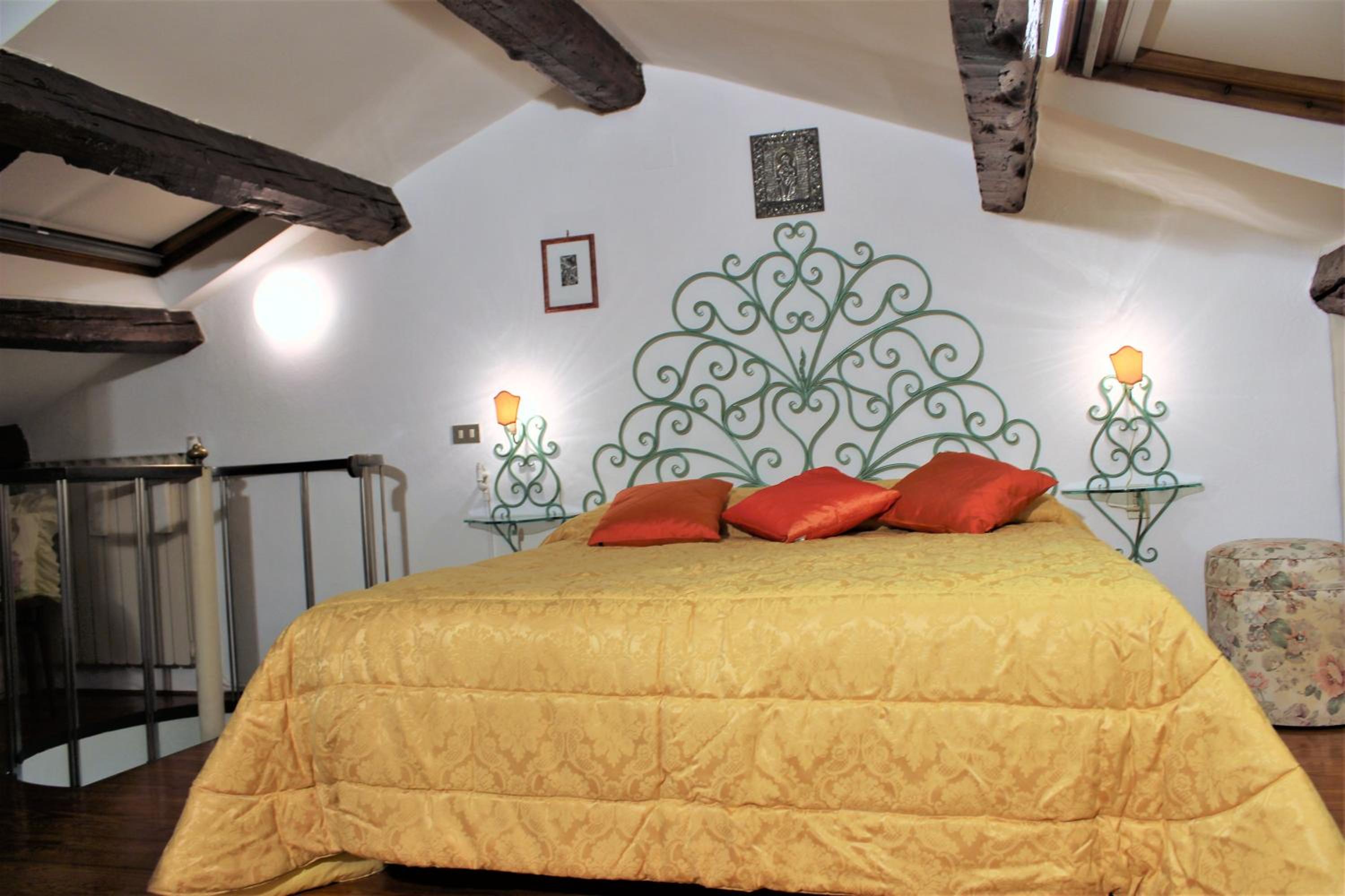 Apartment with Terrace photo 3