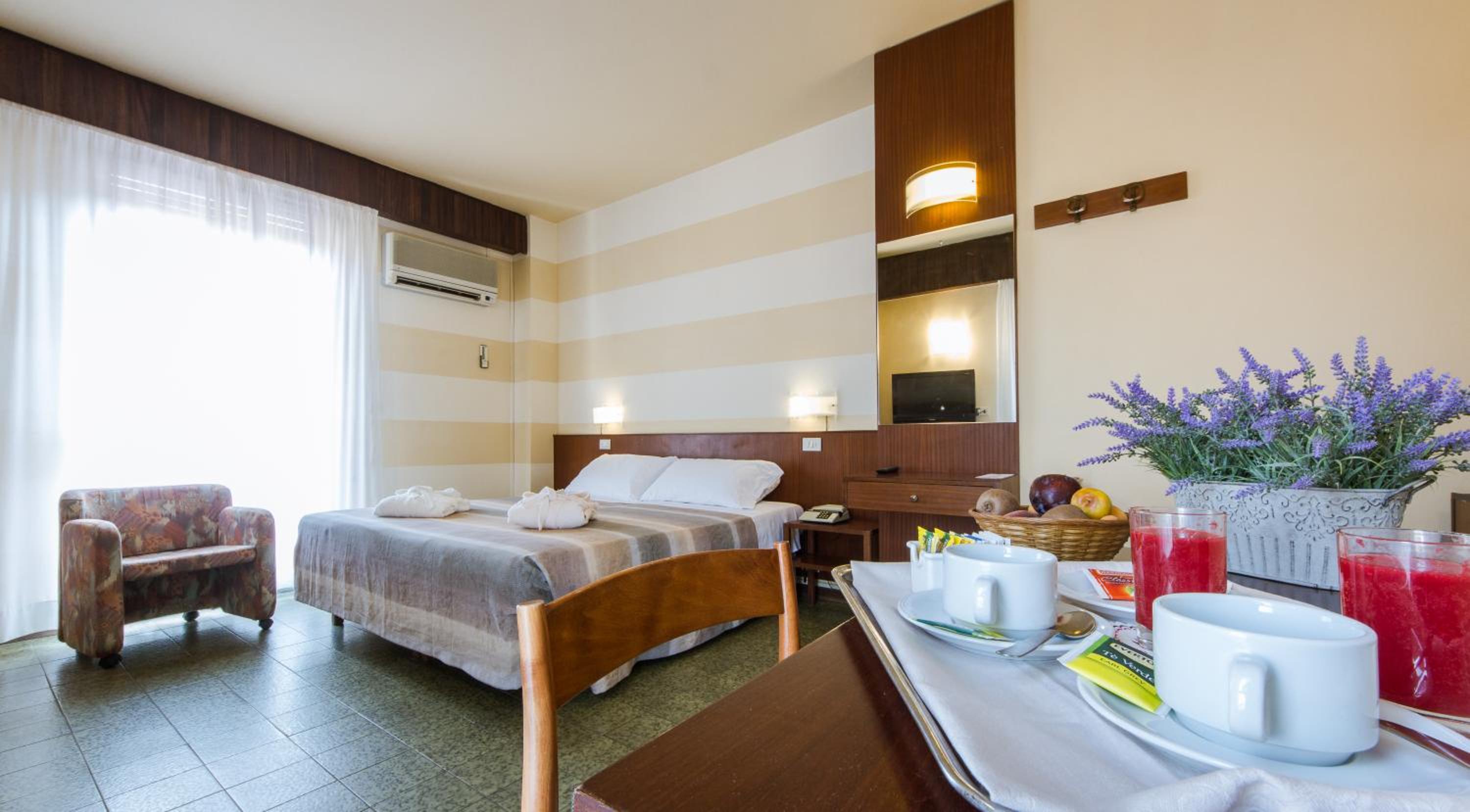Superior Double or Twin Room with Terrace photo 1