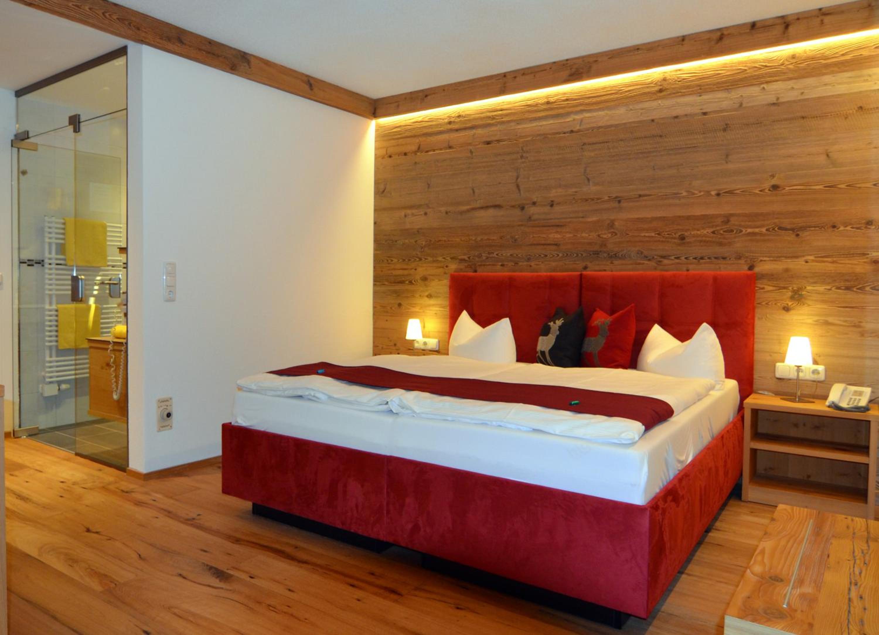 Double Room with Shower photo 2