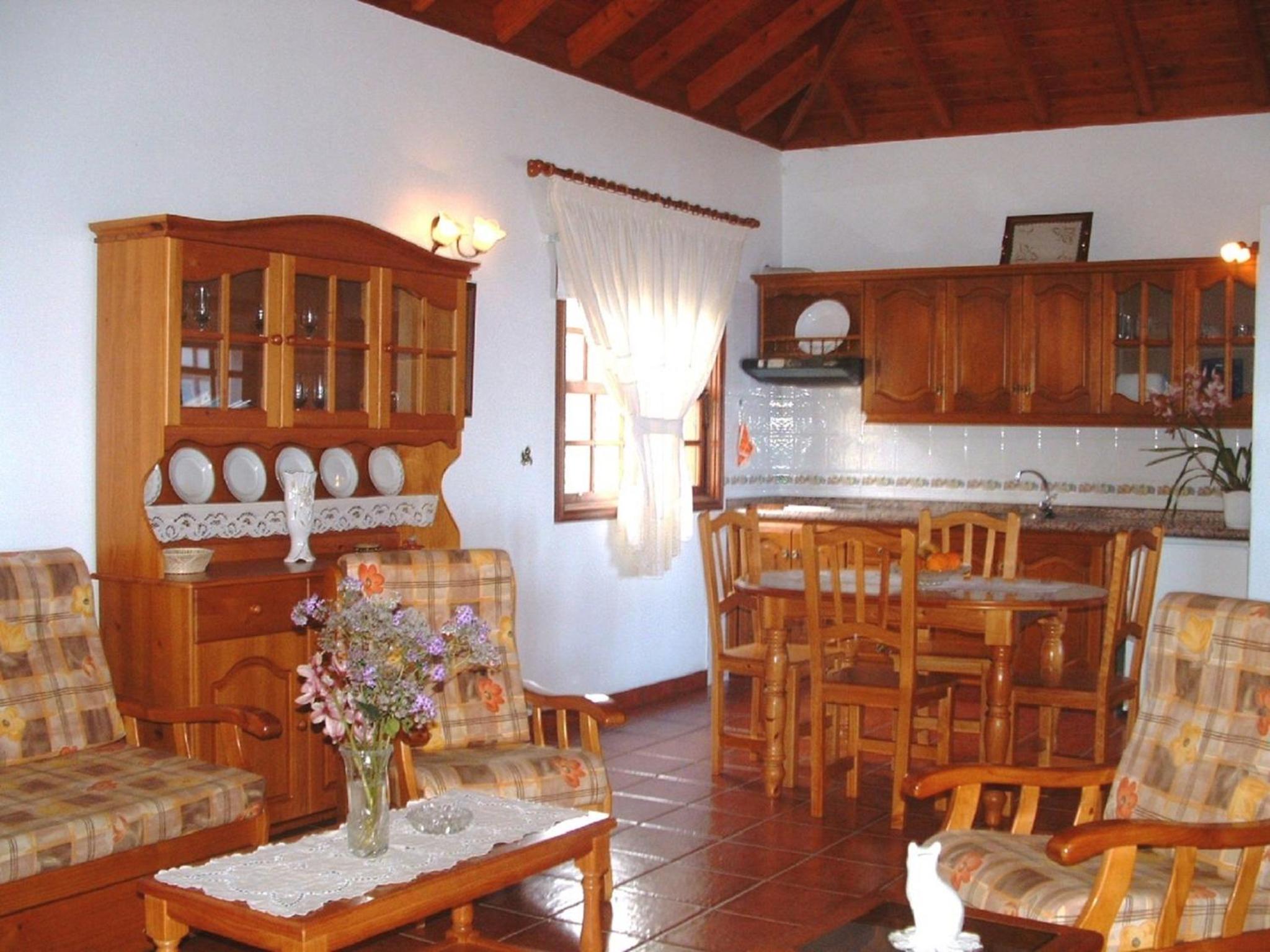 One-Bedroom House photo 3