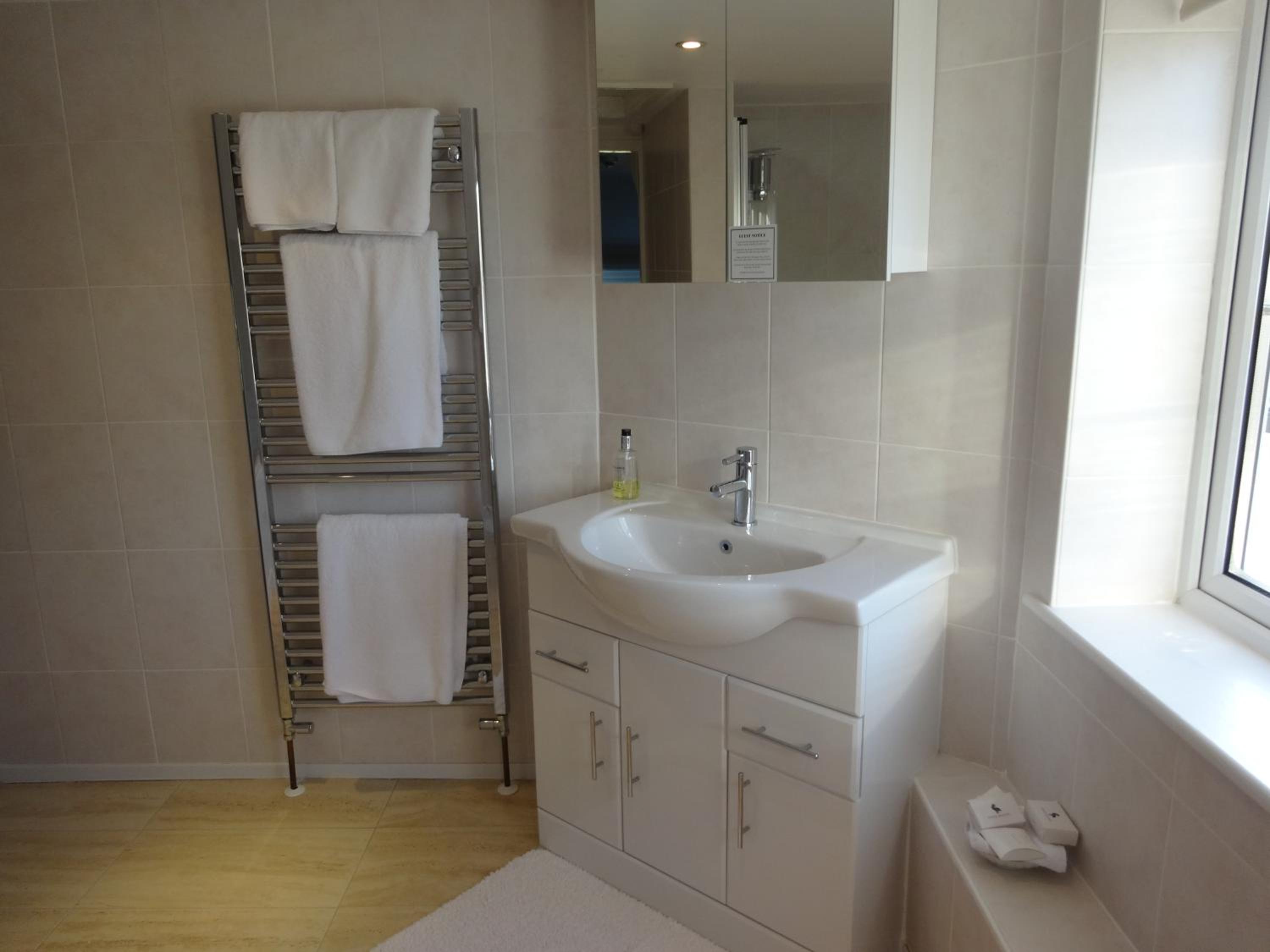 Standard Double Room photo 3