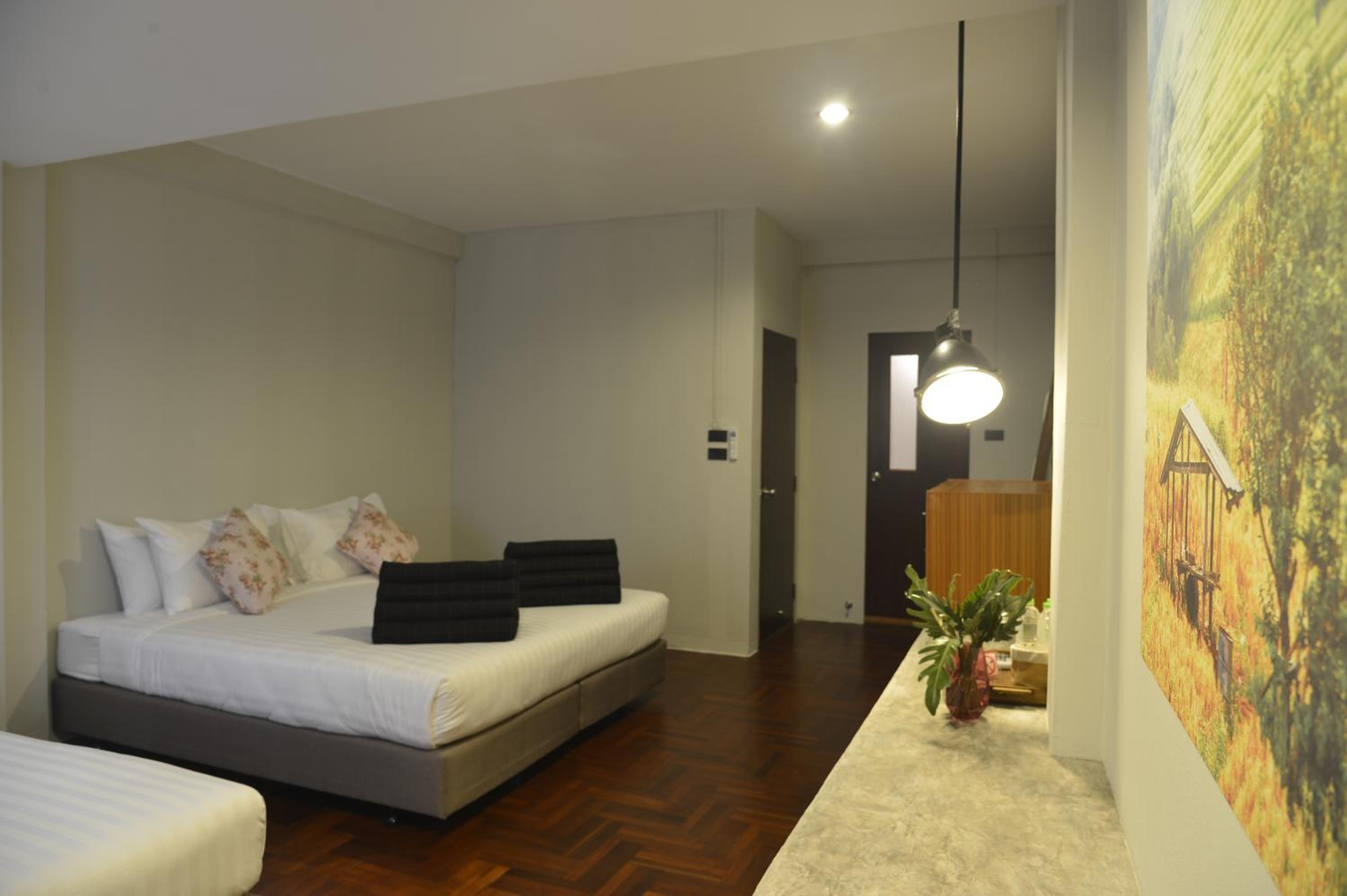 Double or Twin Room with Private Bathroom