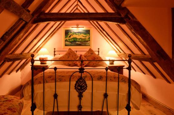 Small Double Room - Photo 4