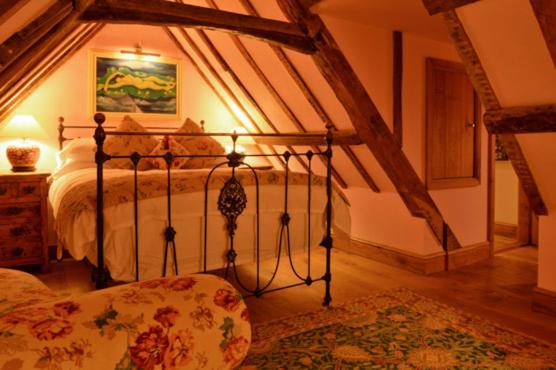 Small Double Room - Photo 1