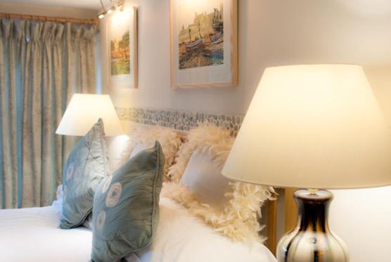 Family Room - Photo 7