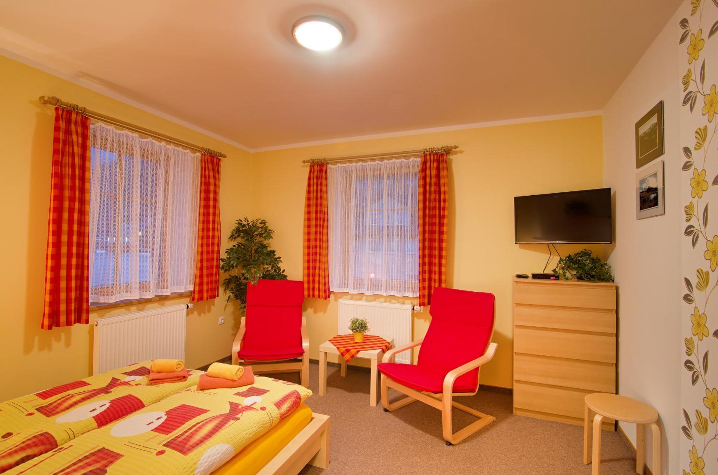 Two-Bedroom Apartment with Terrace photo 3