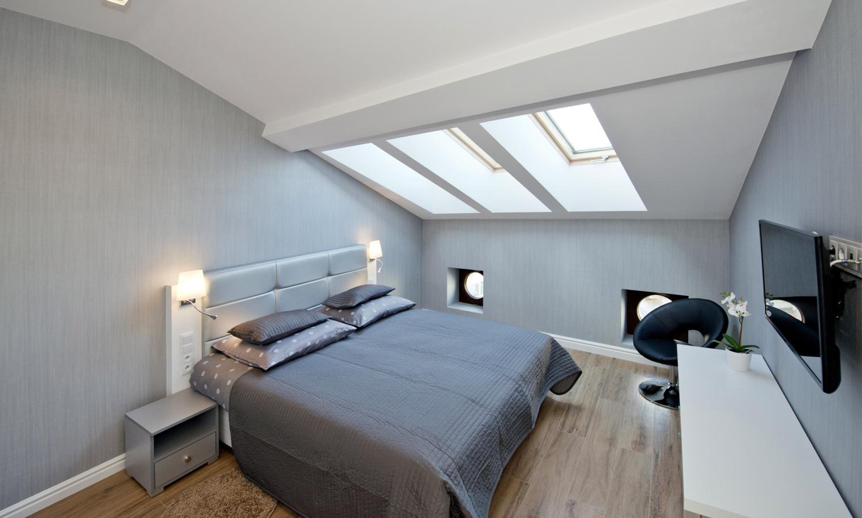 Penthouse Apartment - Photo 22