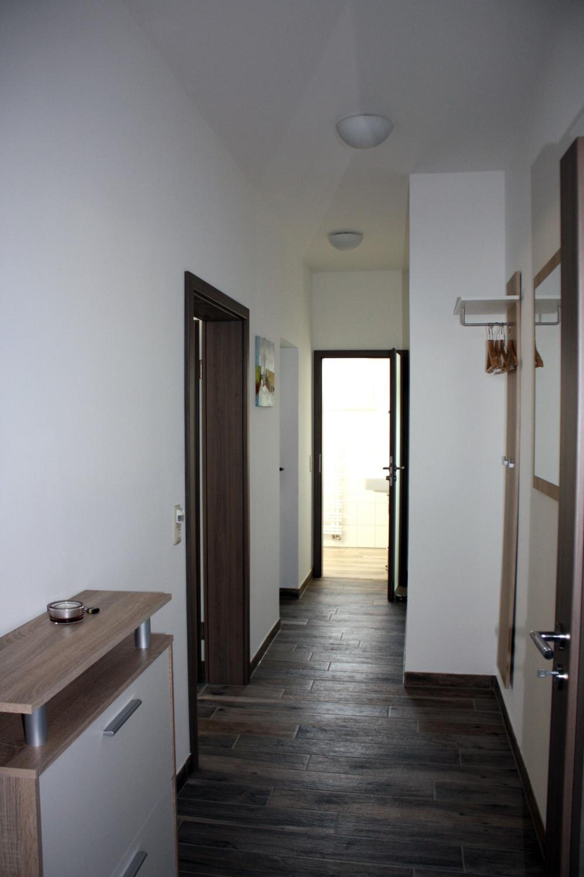 Apartment with Lake View photo 2