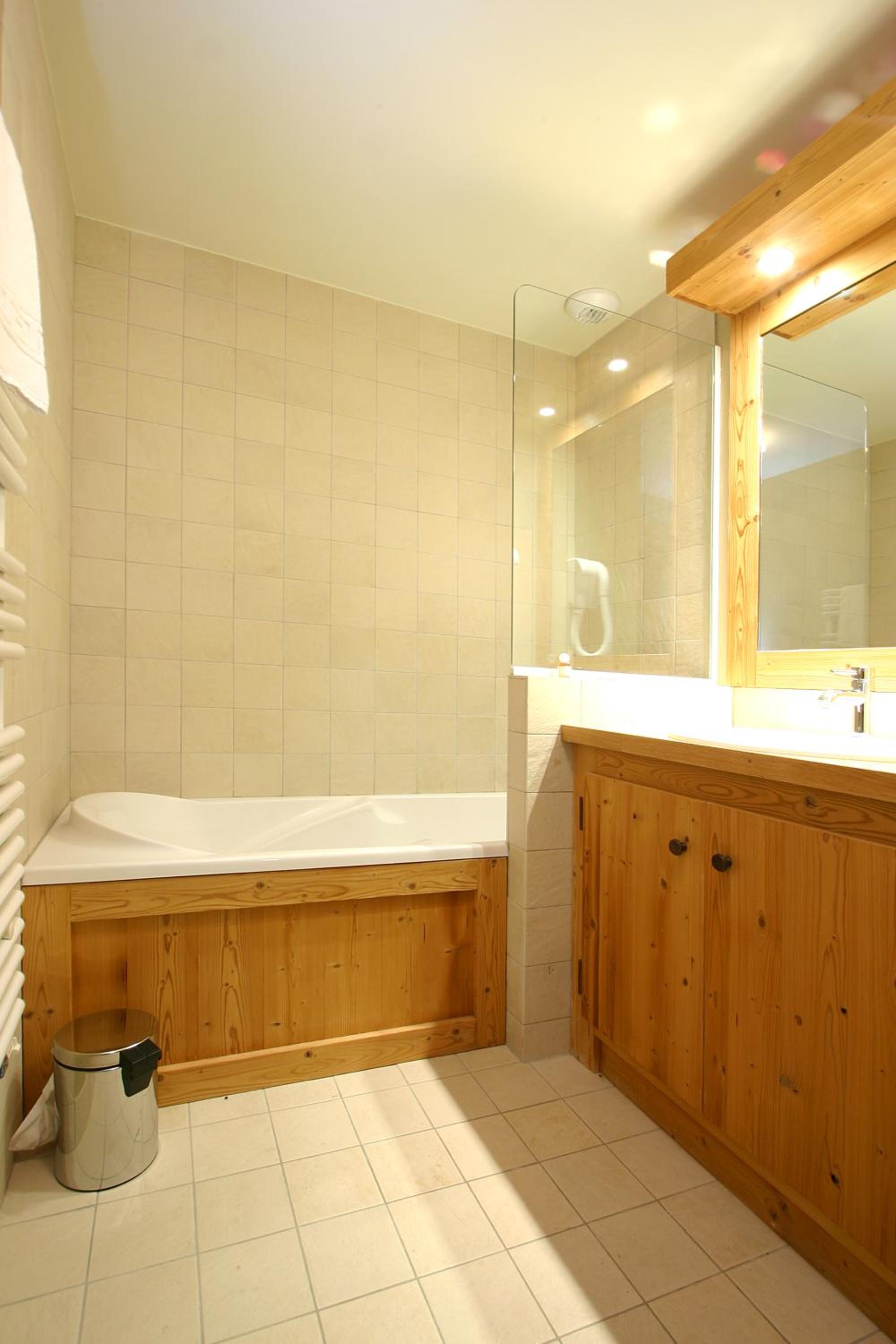 One-Bedroom Apartment (4 Persons) photo 2