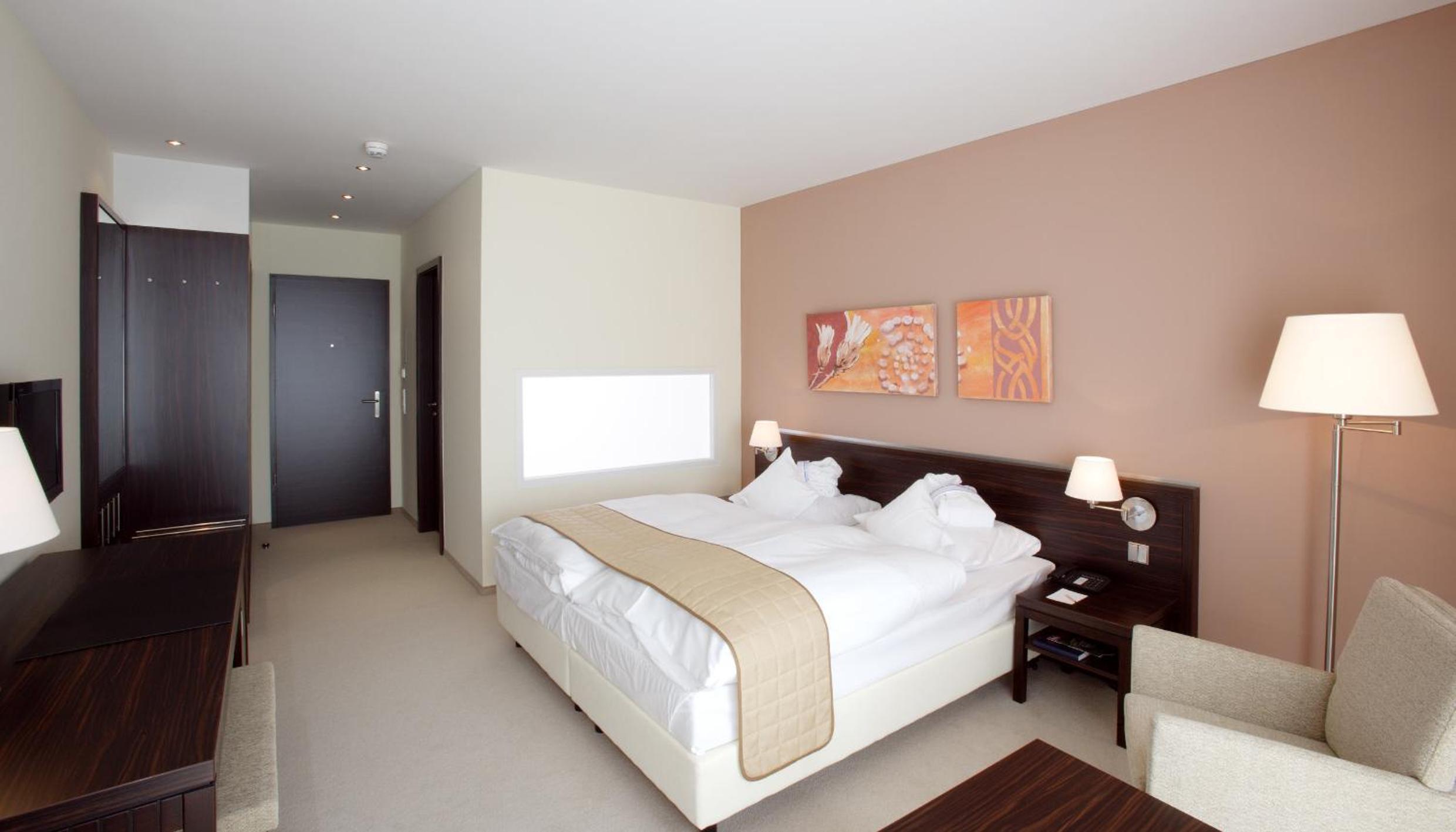 Double Room - Photo 1