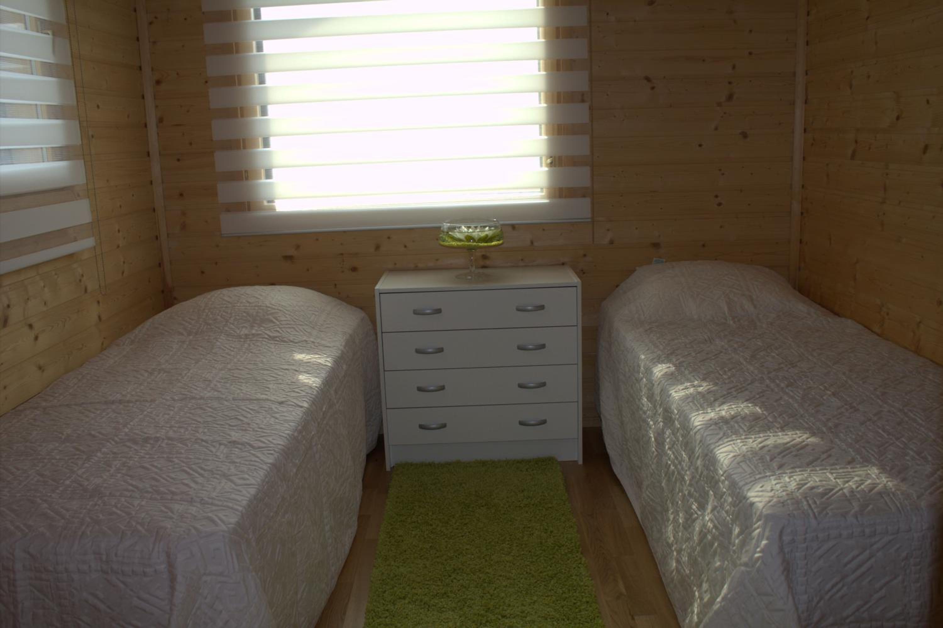 Four-Bedroom Apartment - Photo 5