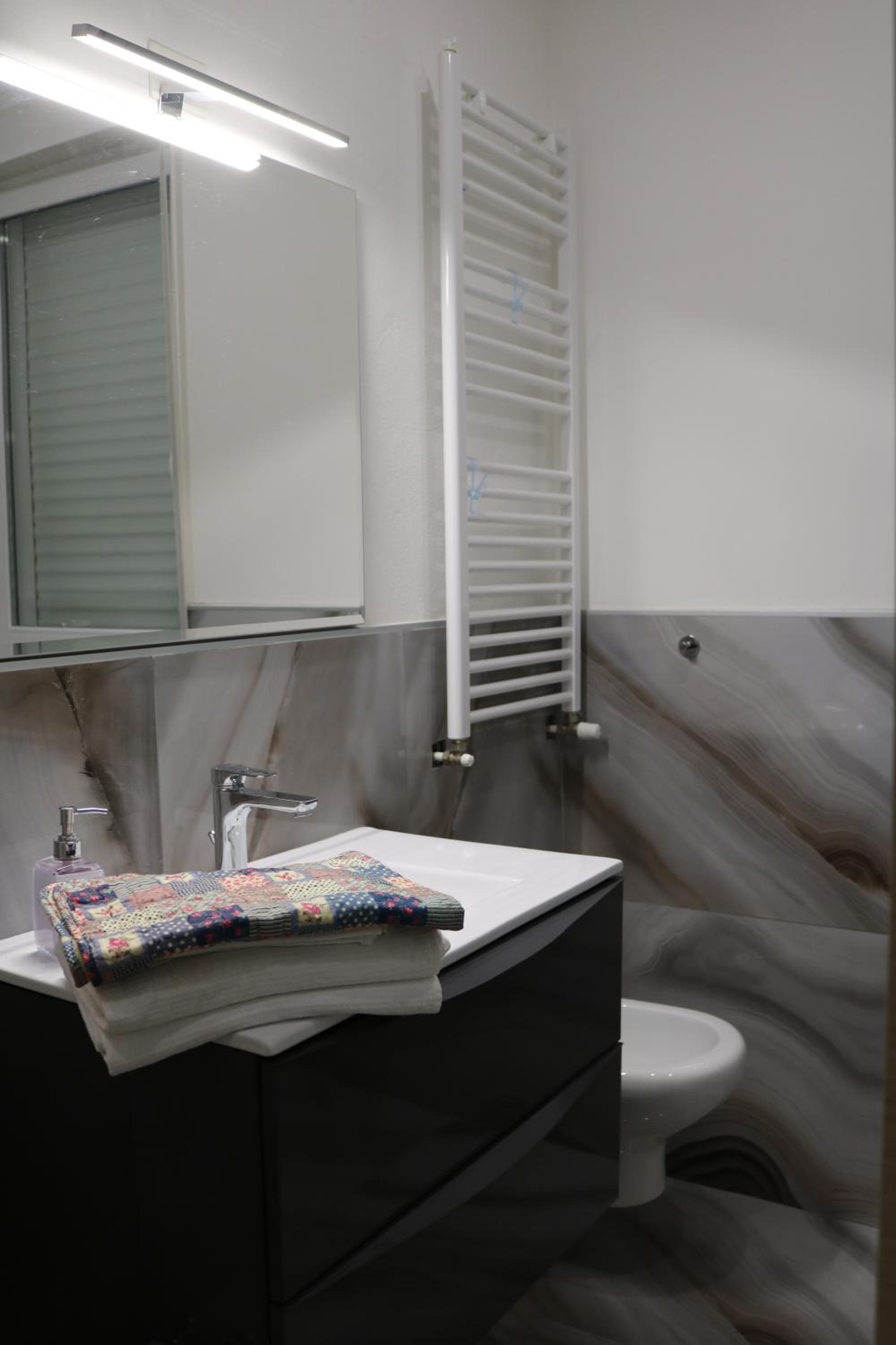 Triple Room - Photo 37