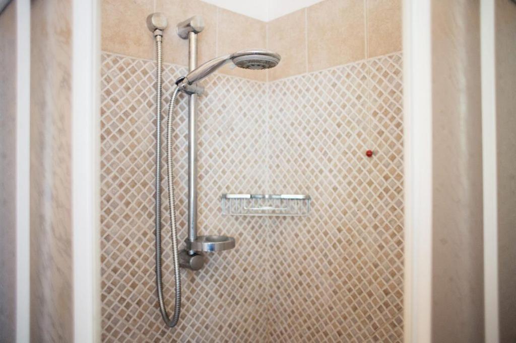 Deluxe Room - Photo 3