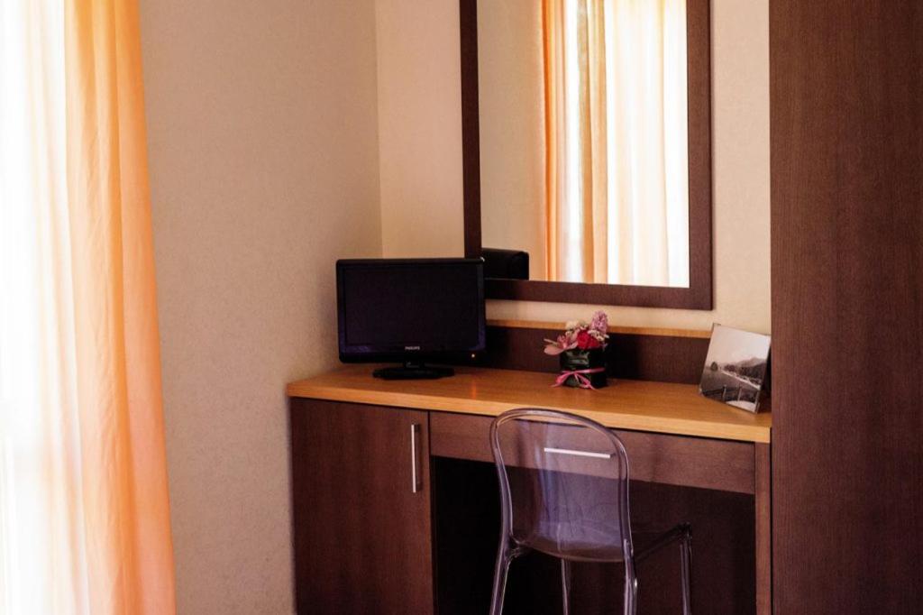 Deluxe Twin Room - Photo 3