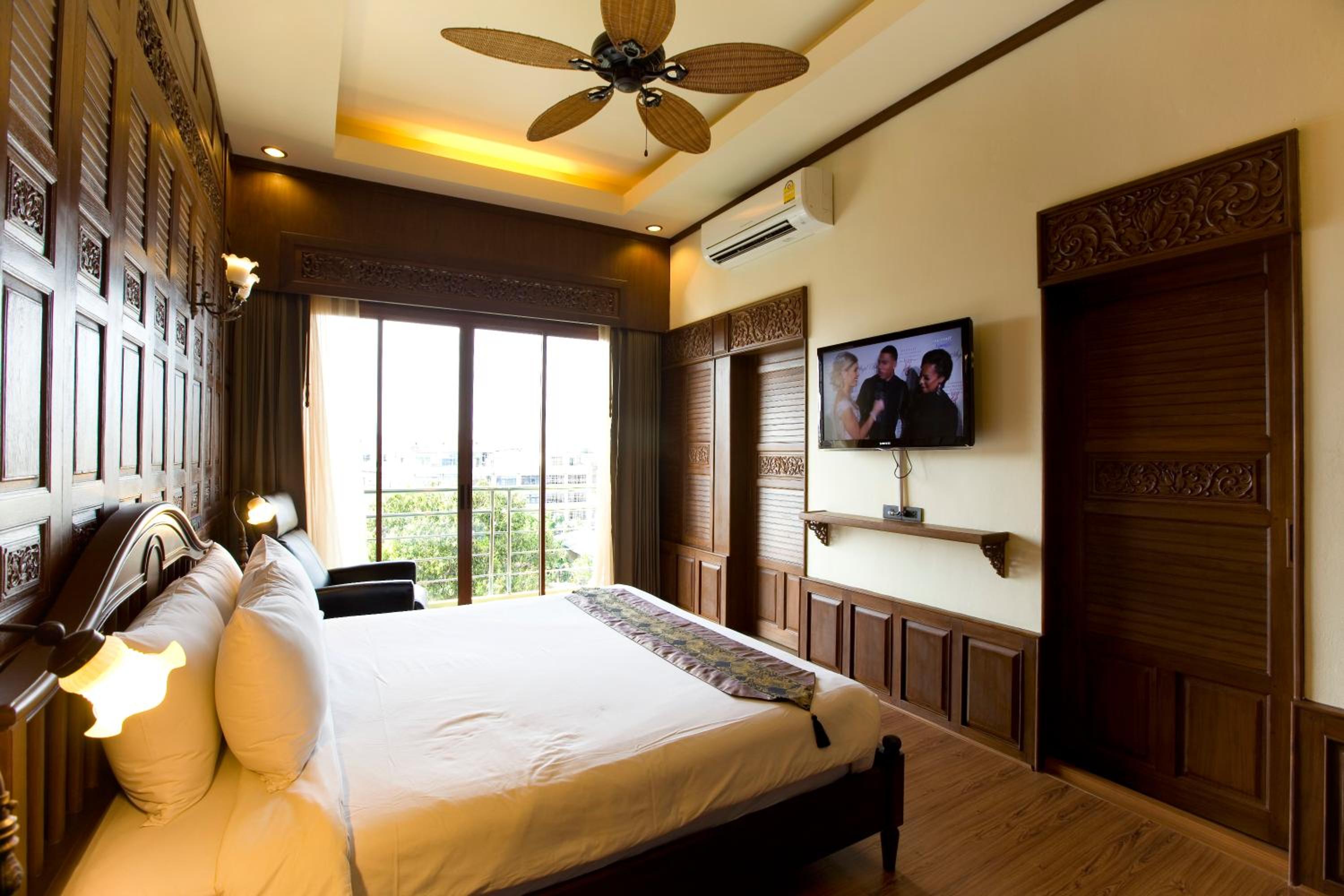 Suite Room (Main Building) photo 1