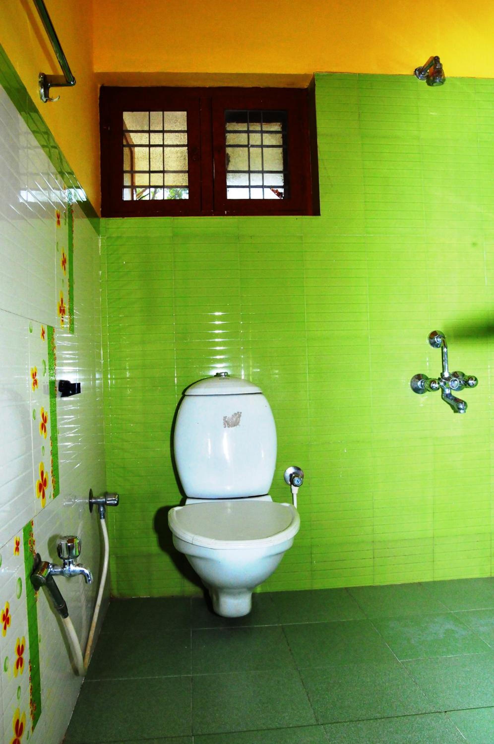 Family Room with Bathroom - Photo 7