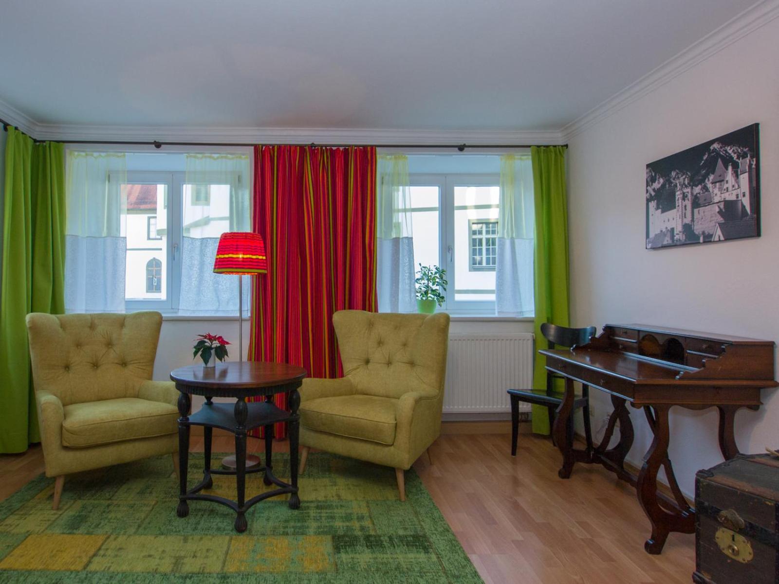 Apartment with Mountain View photo 1