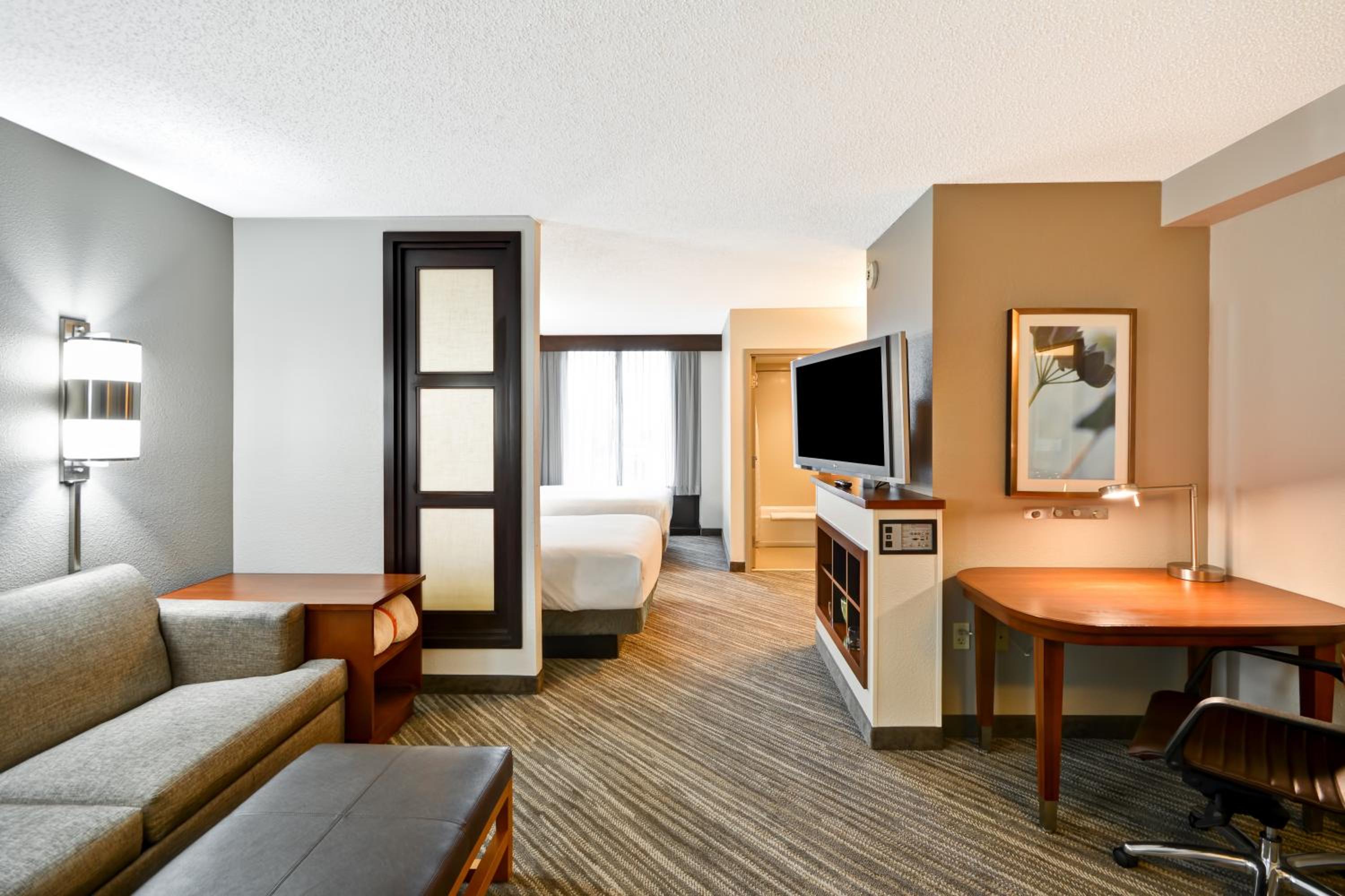 Double Room with Two Double Beds and Sofa bed - High Floor - Photo 3