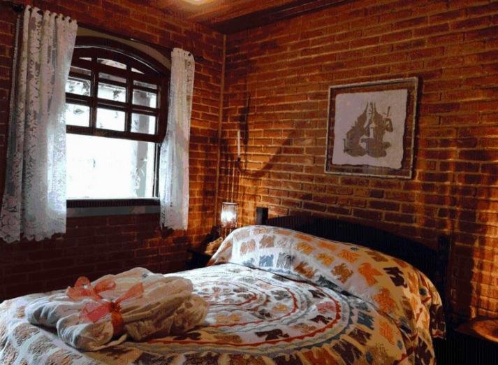 Chalet (2 Adults)