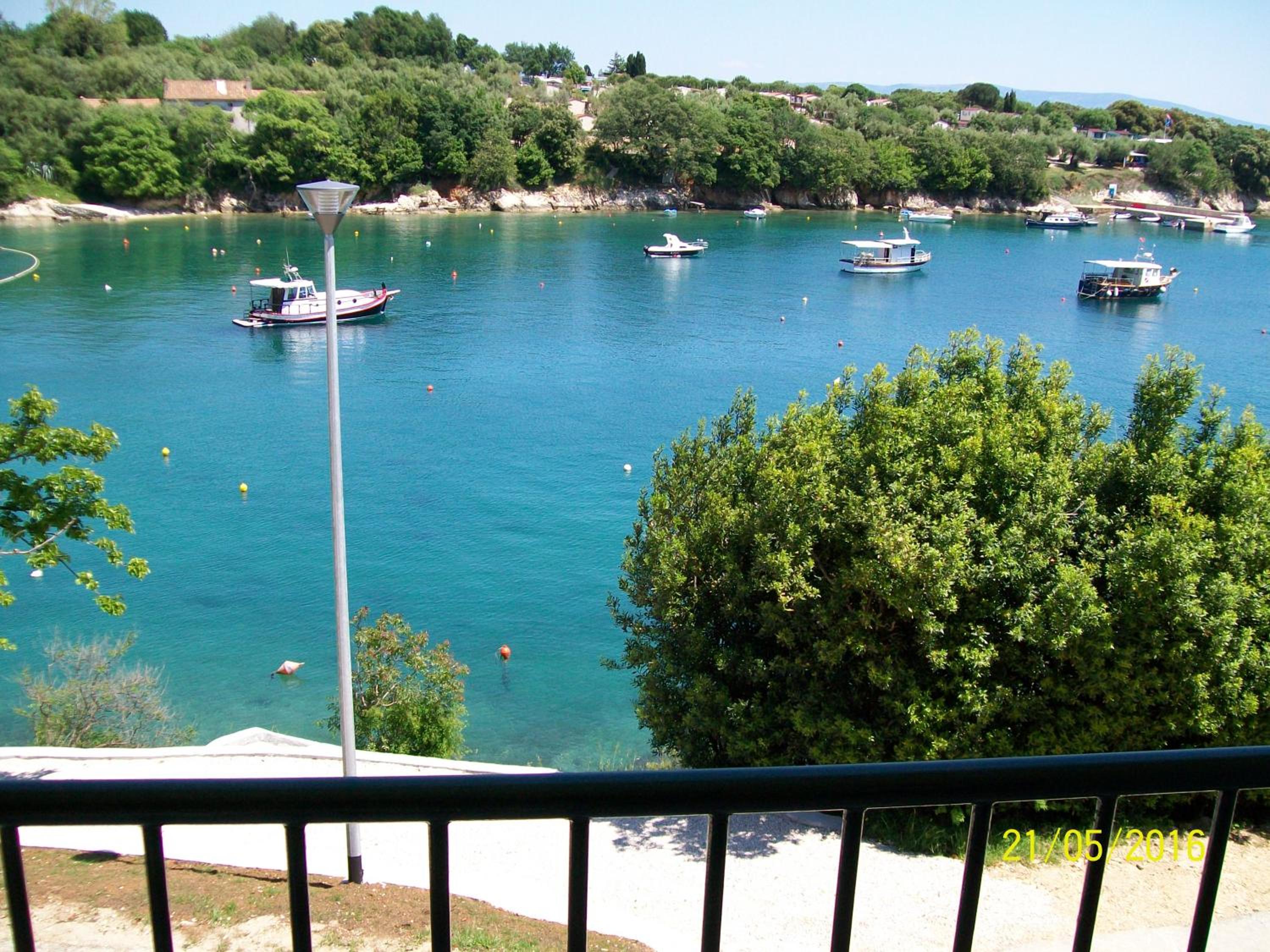 Two-Bedroom Apartment with Terrace and Sea View - 1 - Photo 17