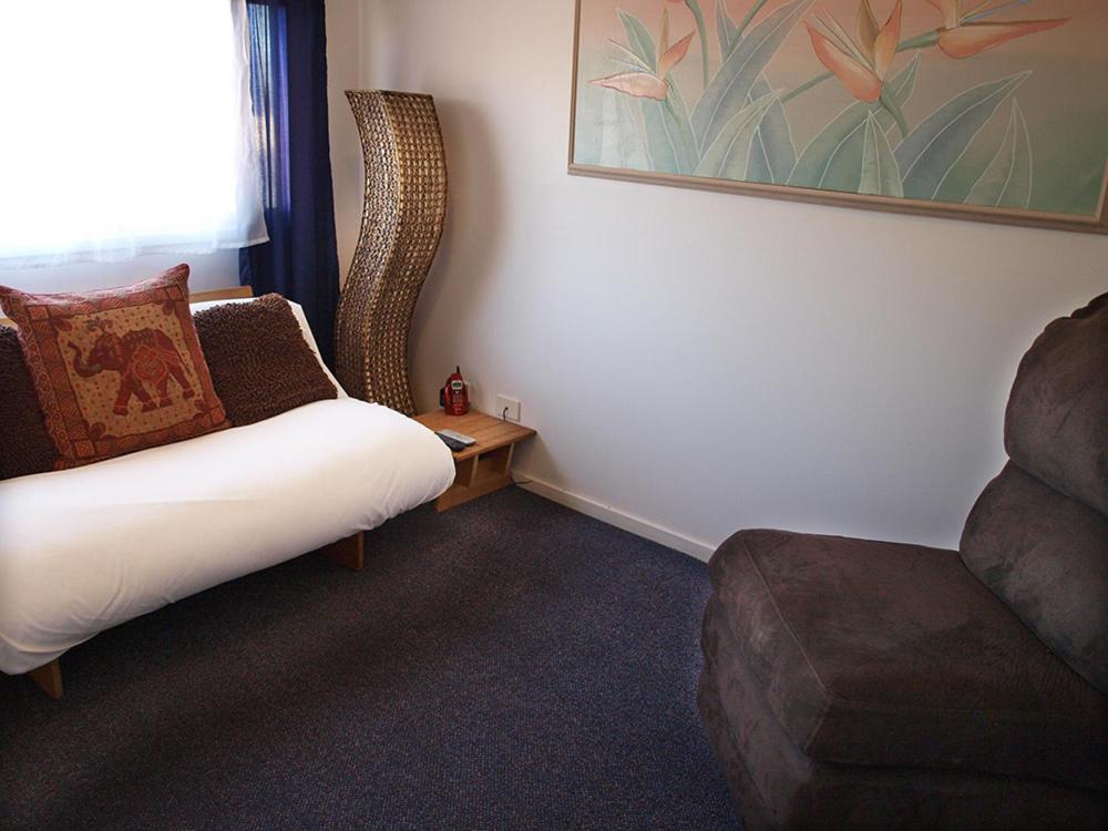 Pool Deluxe Suite photo 2