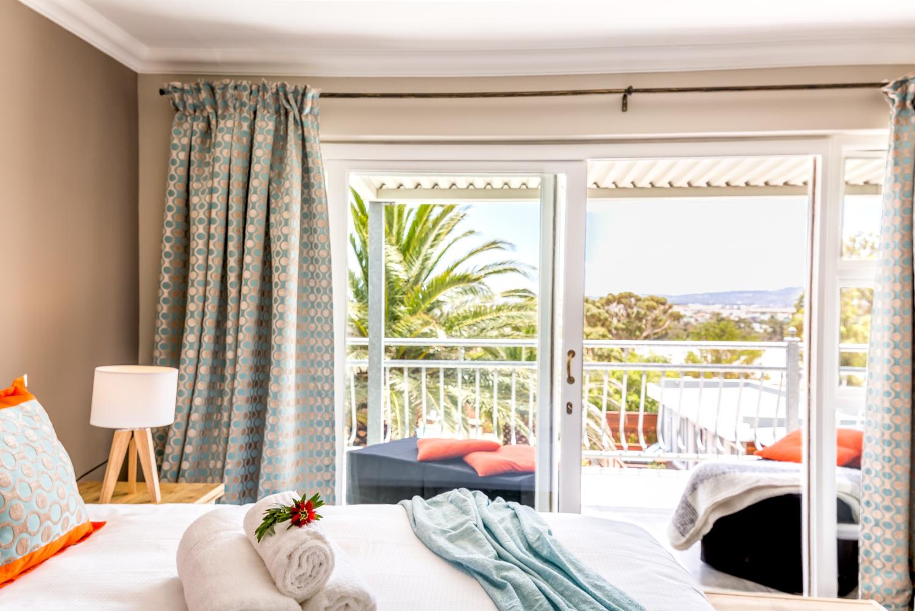 Twin/Double Room photo 2