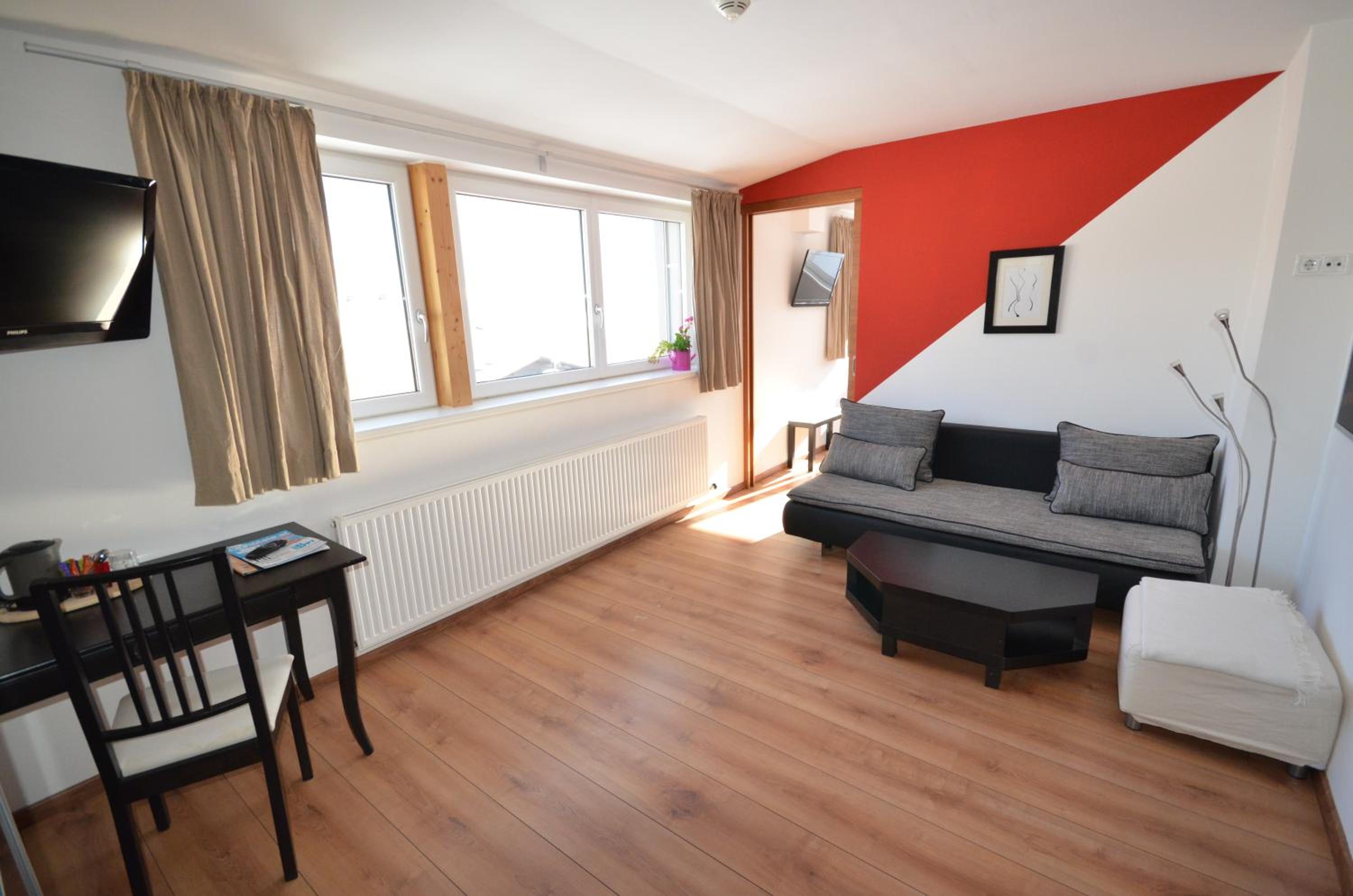 Superior Double Room - Photo 9