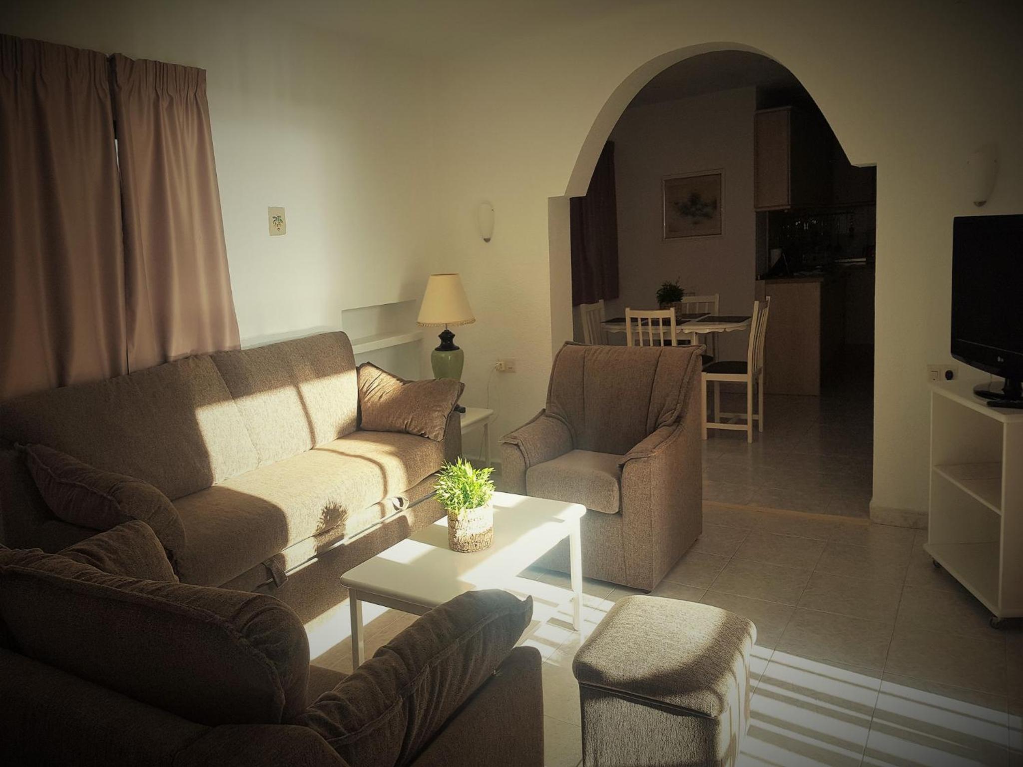 F - Apartamento de Dos Habitaciones (4-6 Adultos) sin vista
