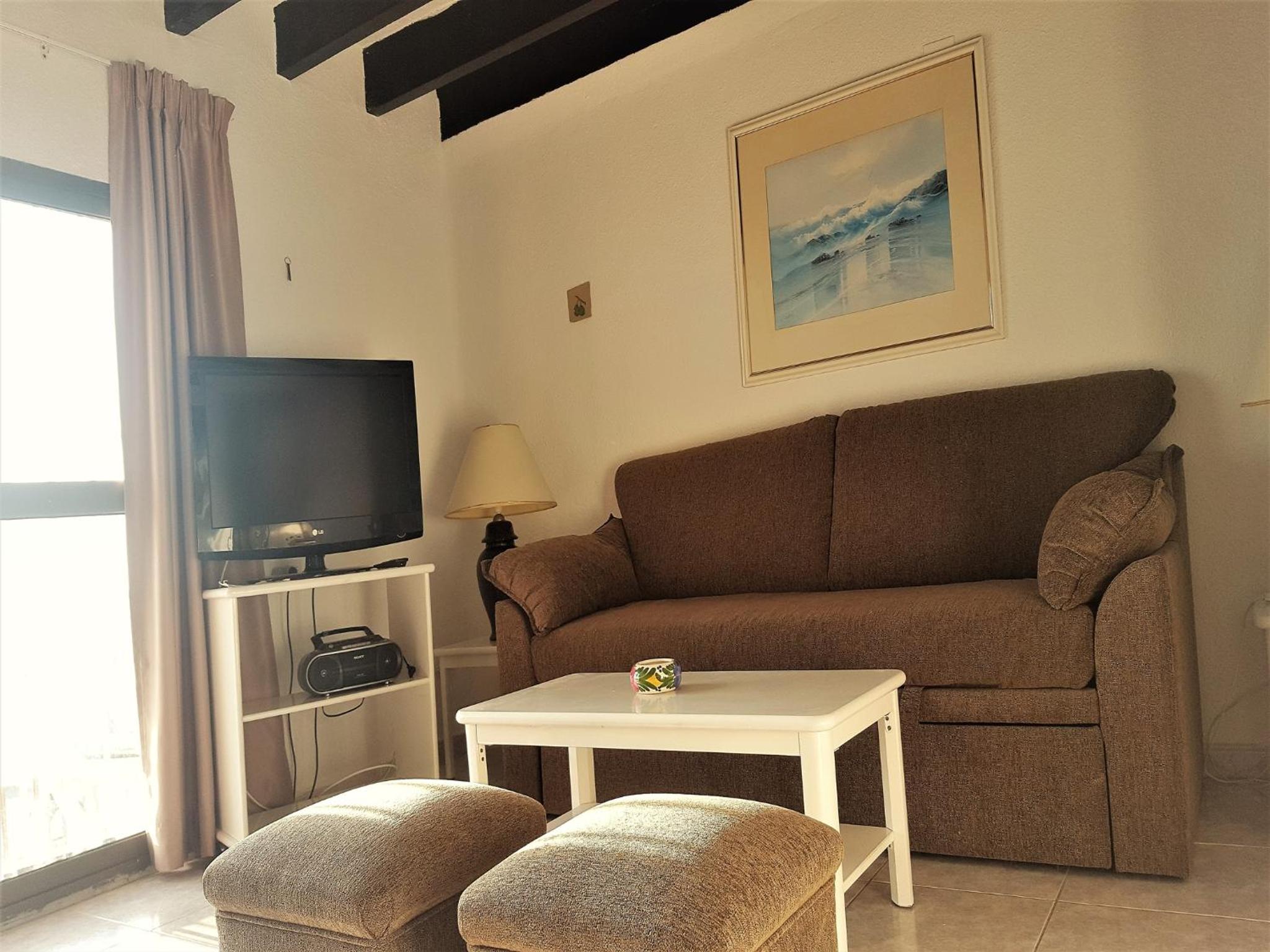 One-Bedroom Apartment (2-4 Adults) with Front Sea View