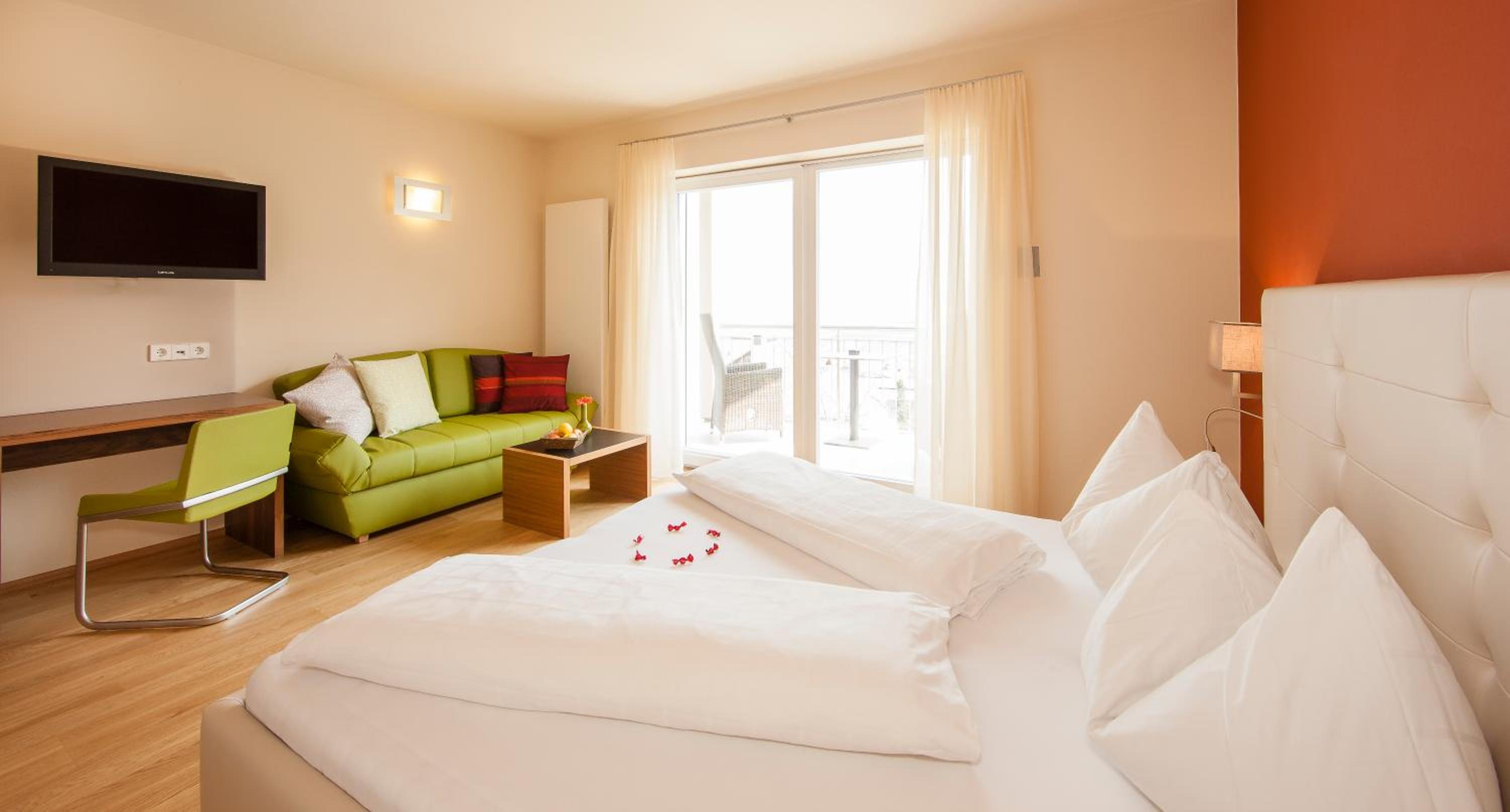 Deluxe Double Room - Photo 2