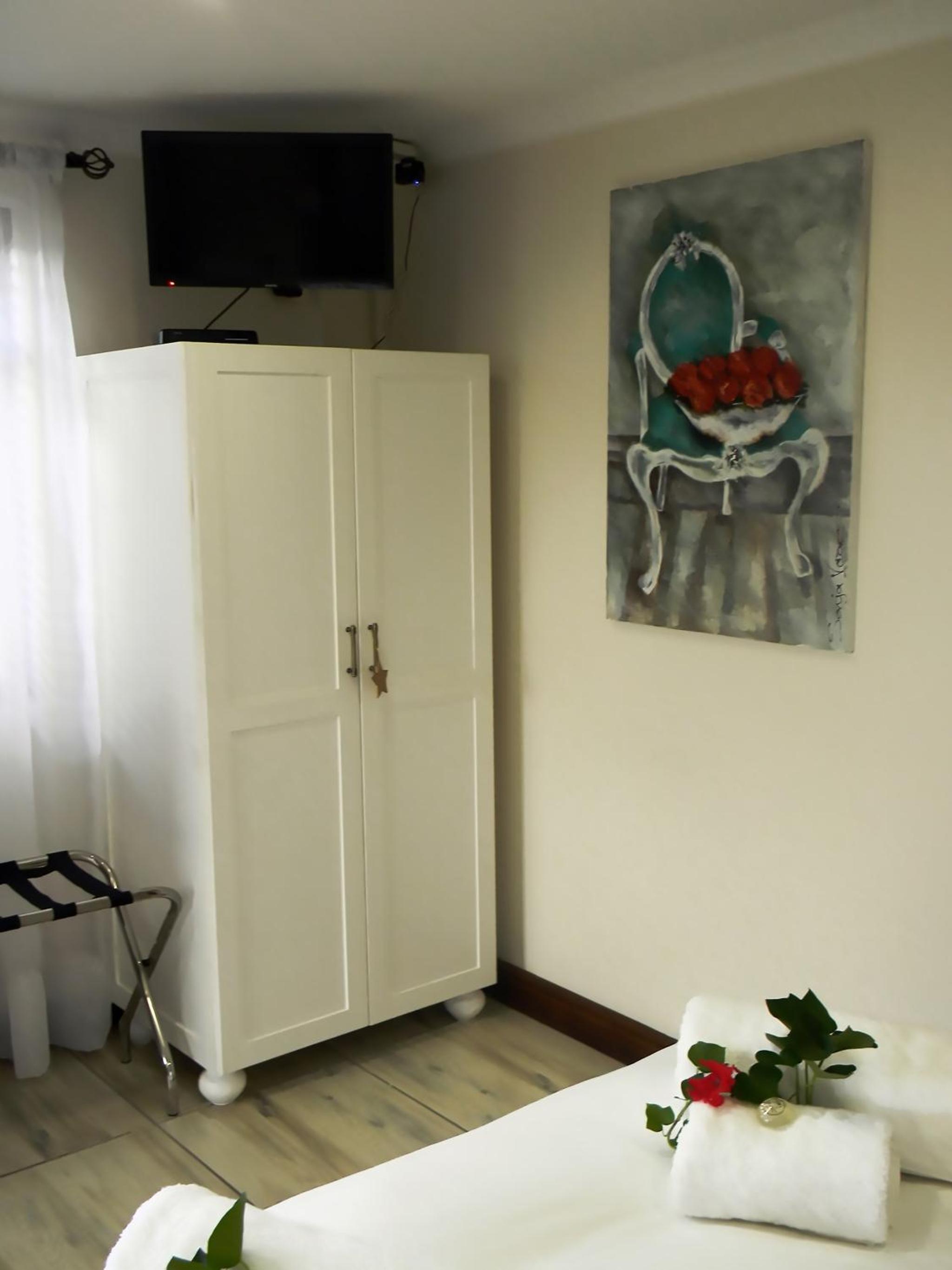 Deluxe Double Room photo 2