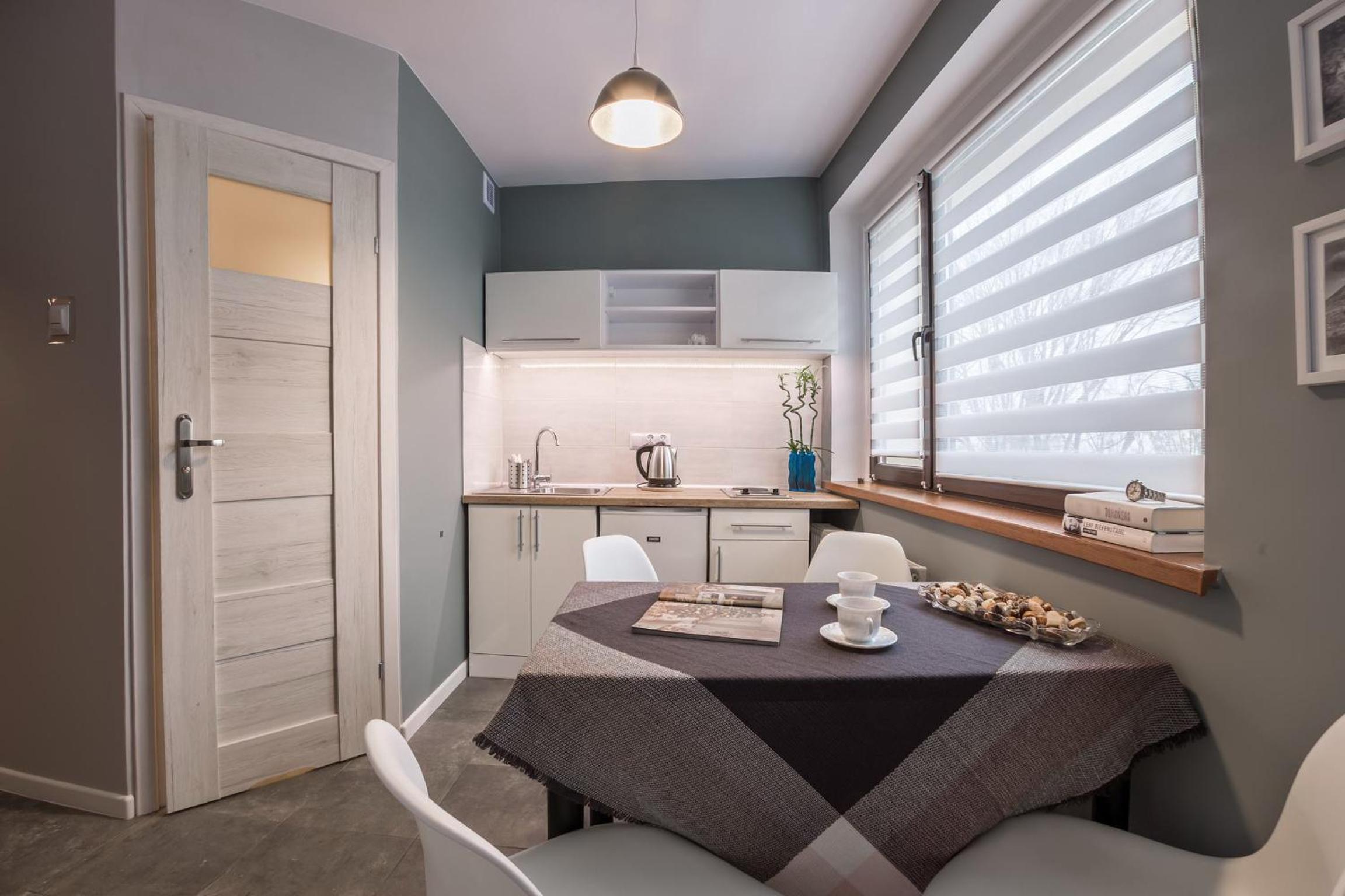 Apartment photo 2