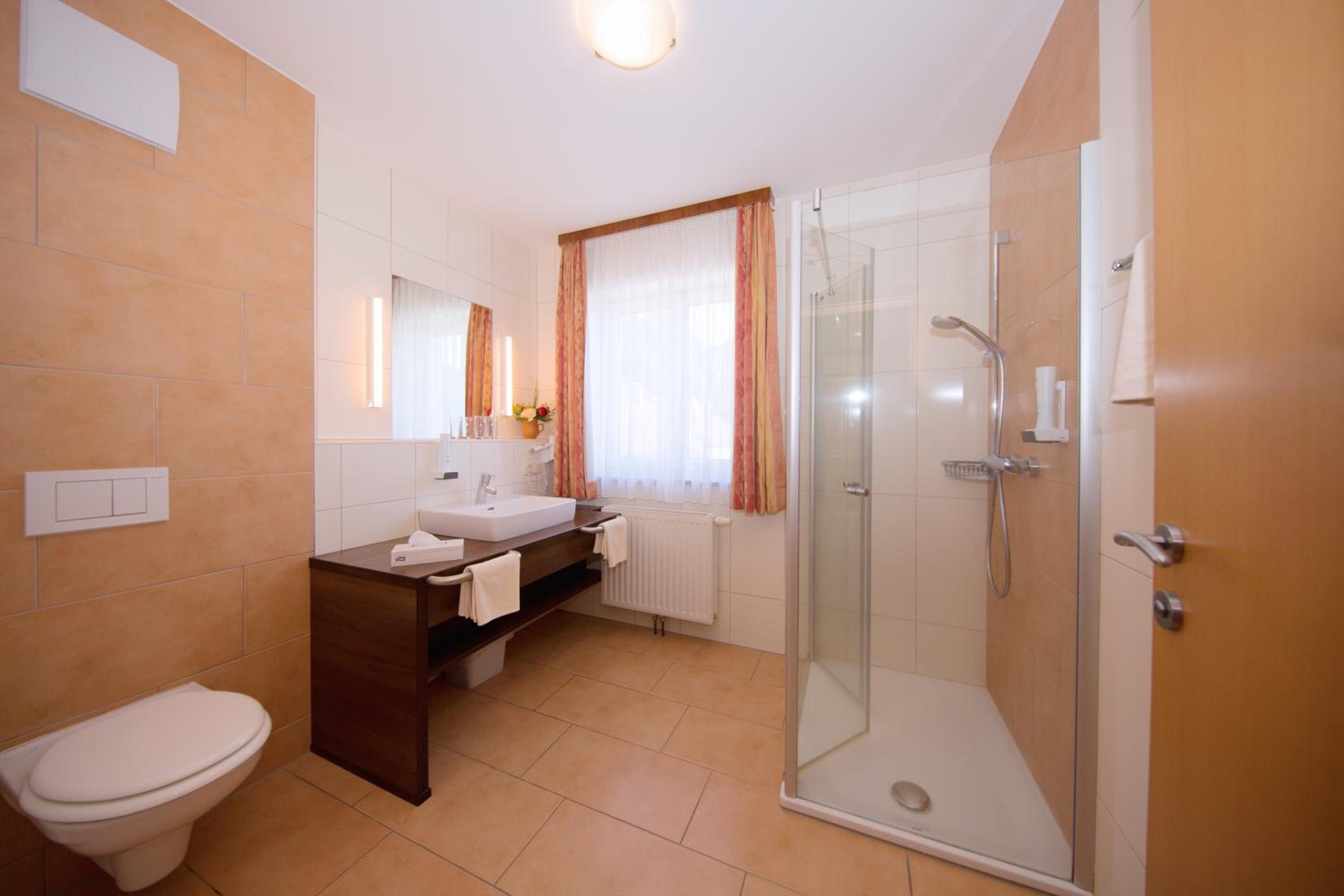 Double Room with Balcony photo 3
