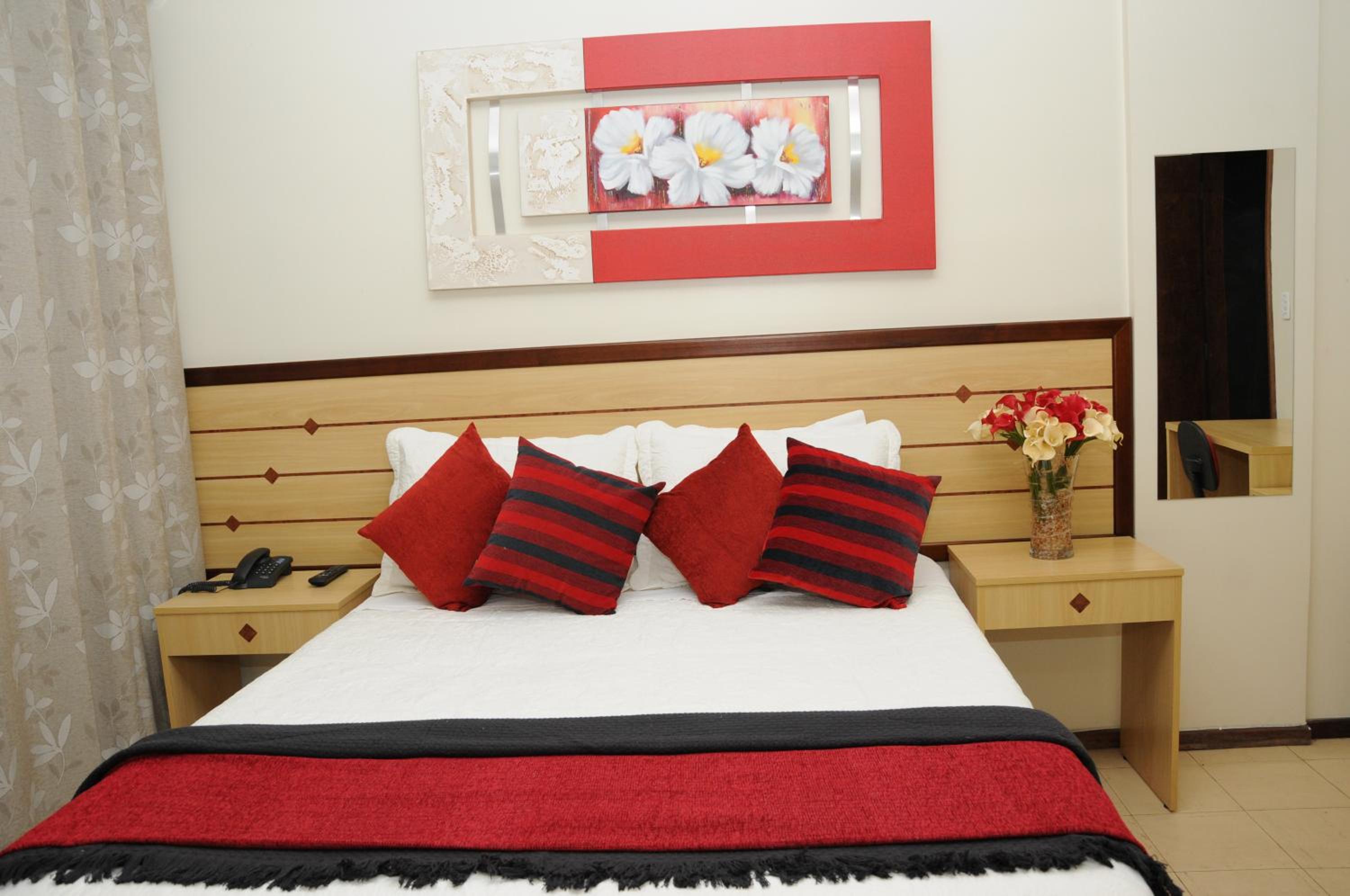 Double Room with Private Bathroom photo 2