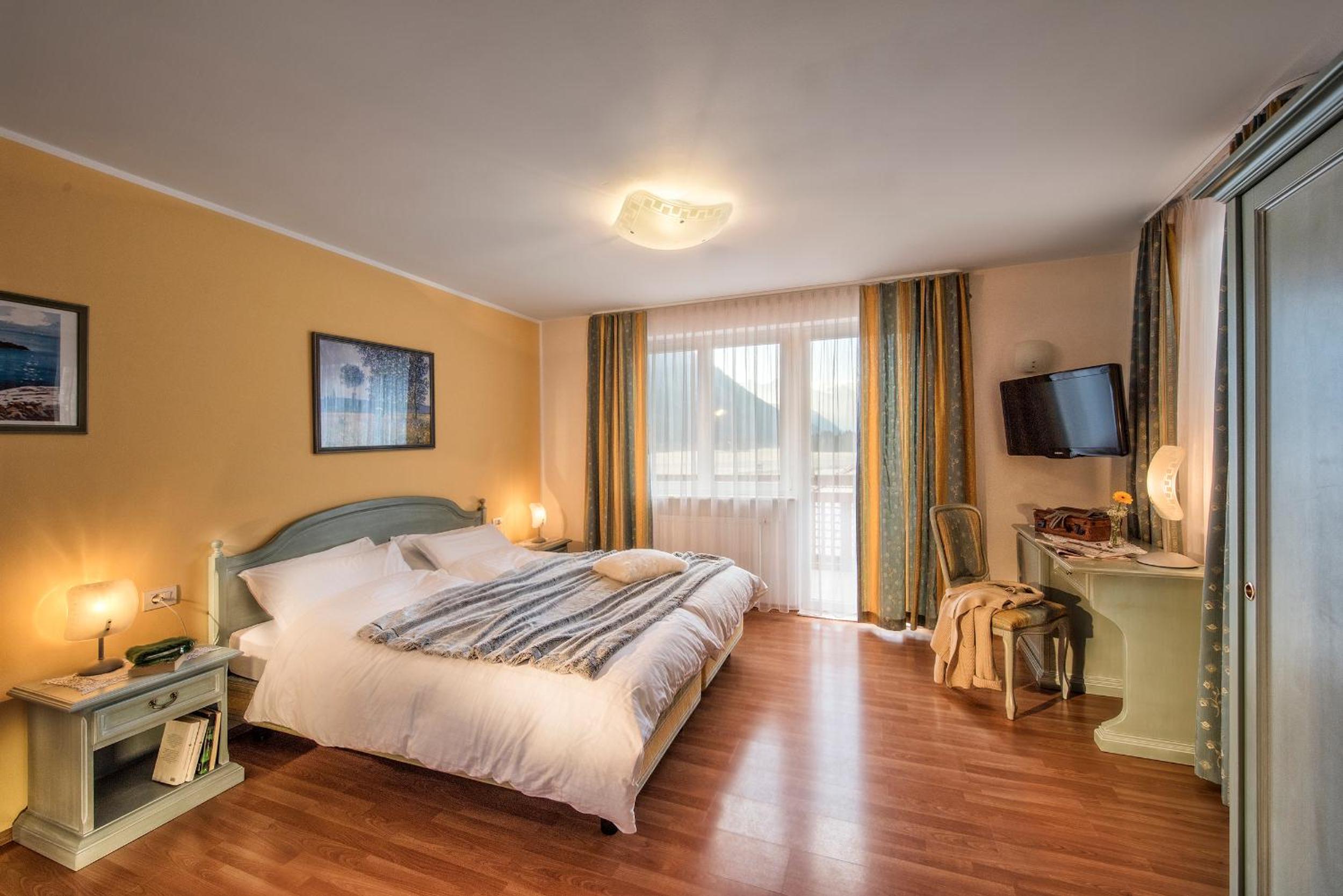 Superior Double or Twin Room photo 1