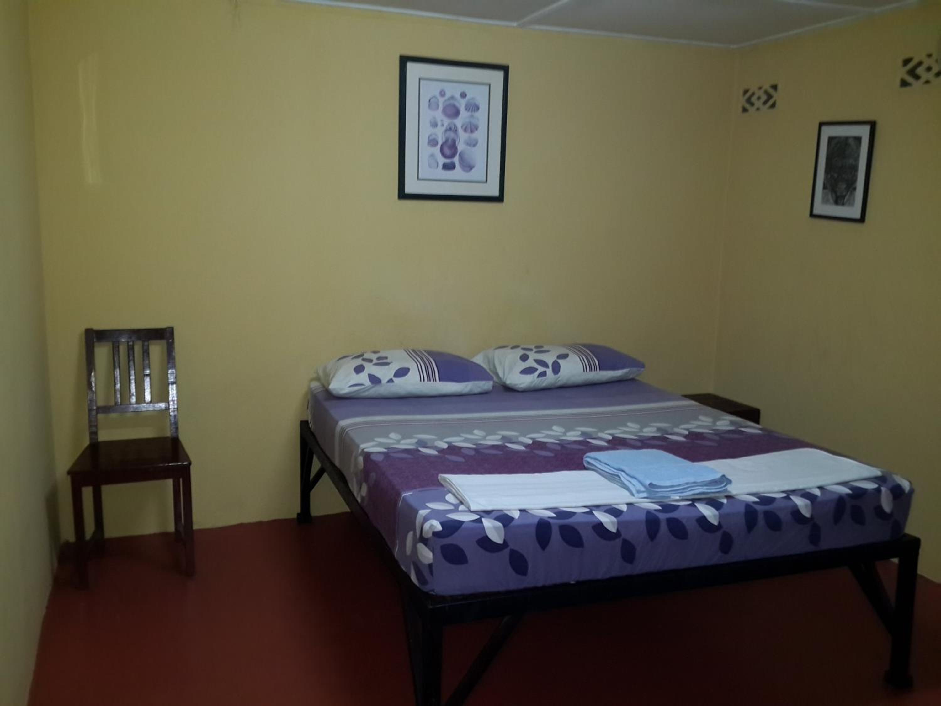 Double Room with Shared Bathroom photo 3