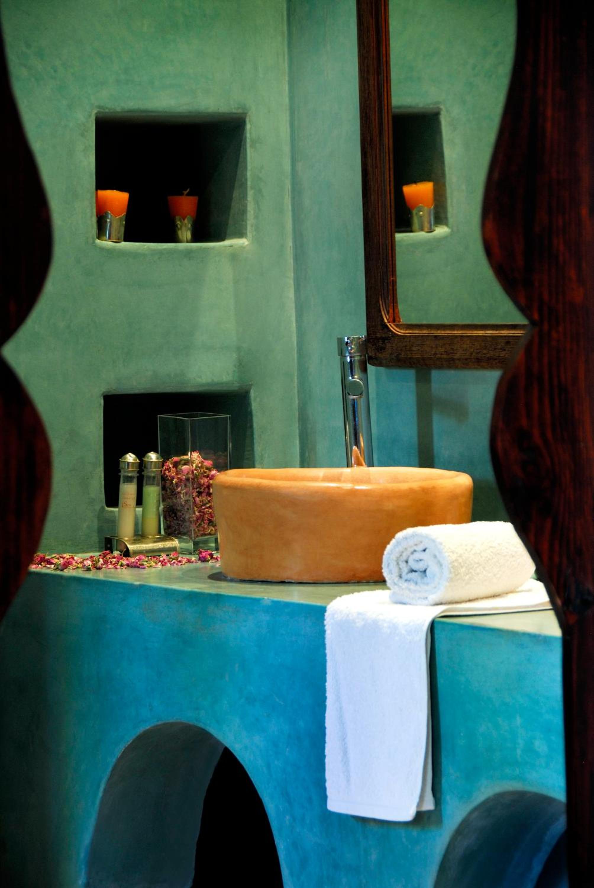 Junior Suite with Pool View