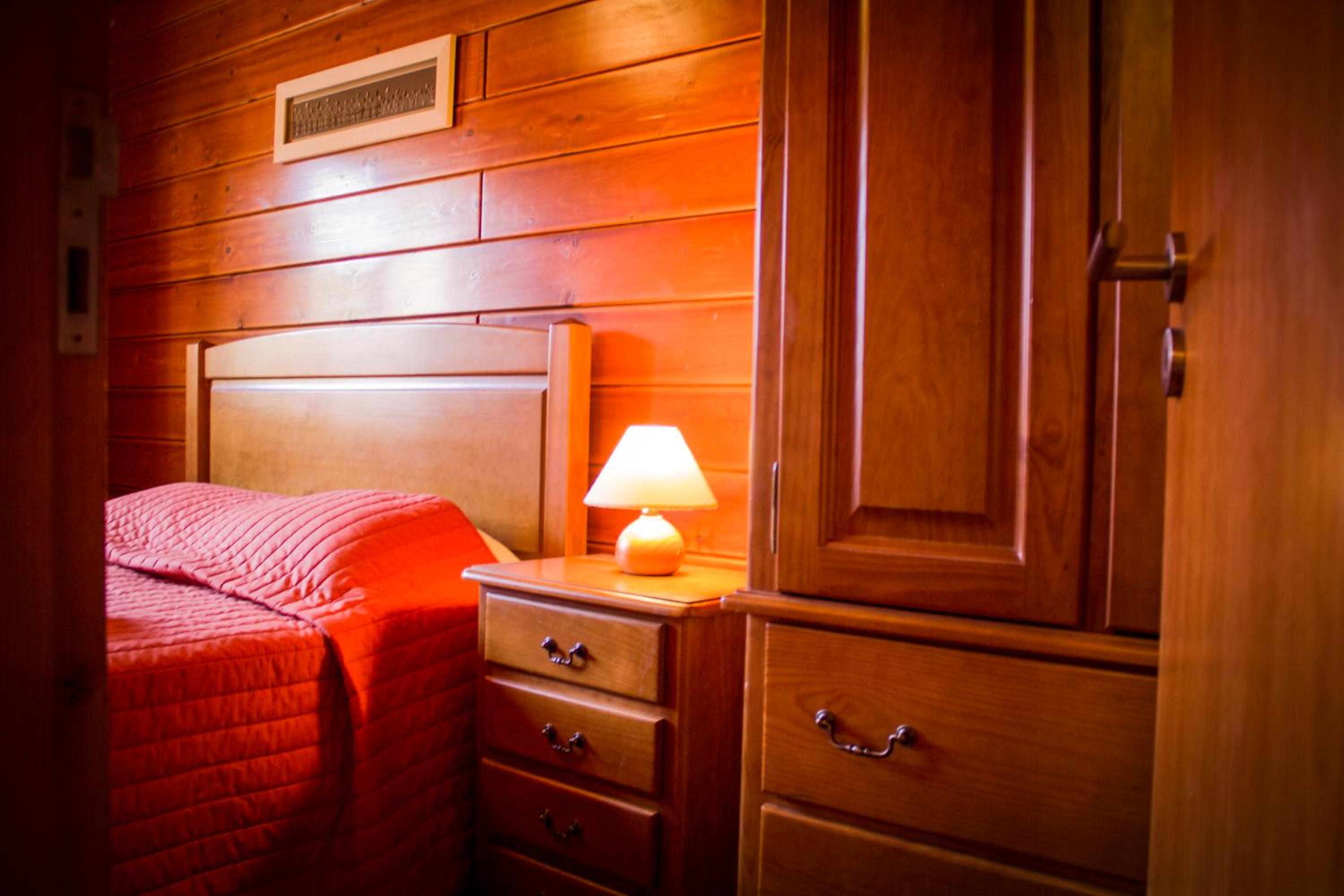 One-Bedroom Bungalow photo 1