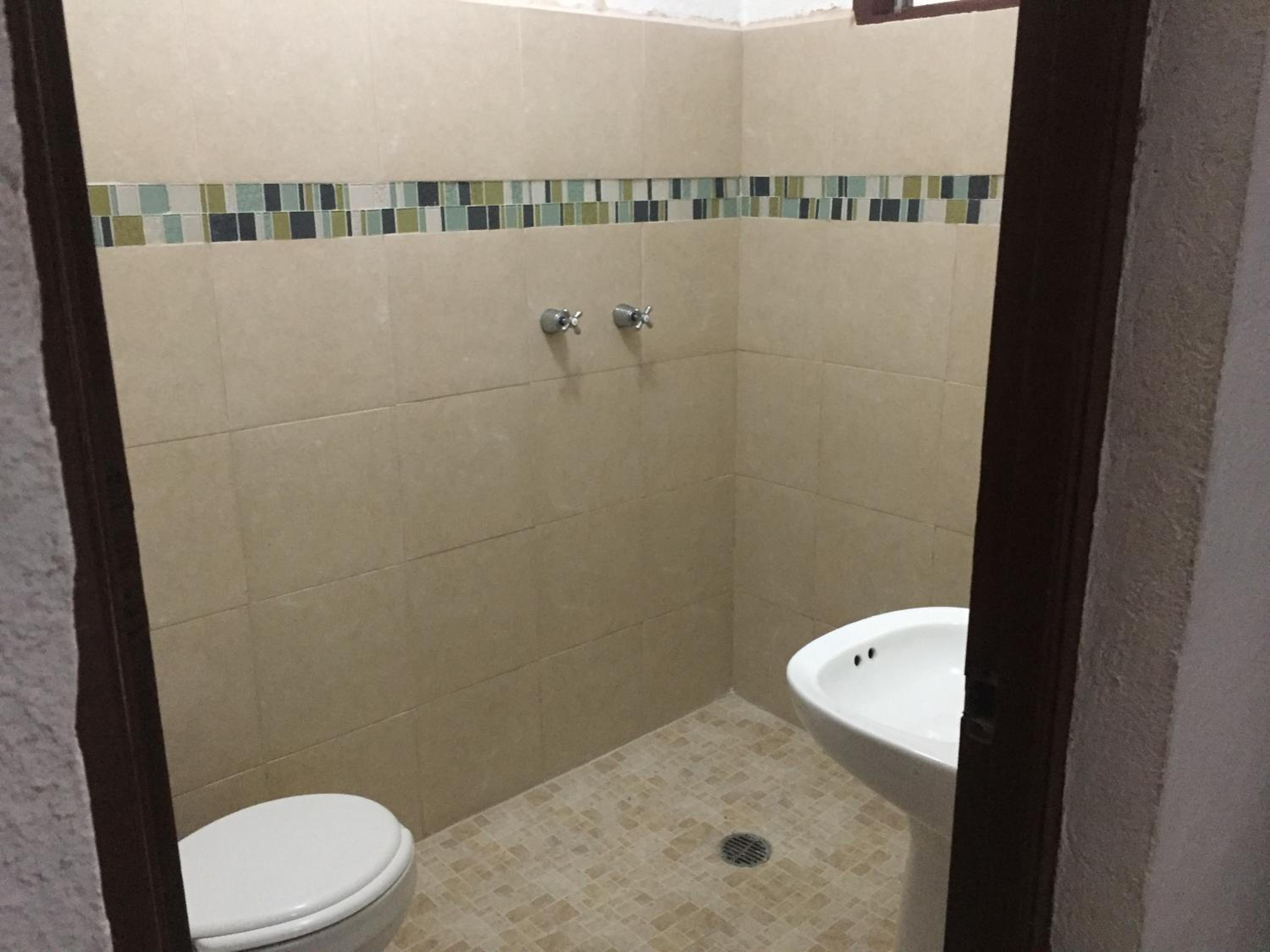 Deluxe King Room - Photo 2