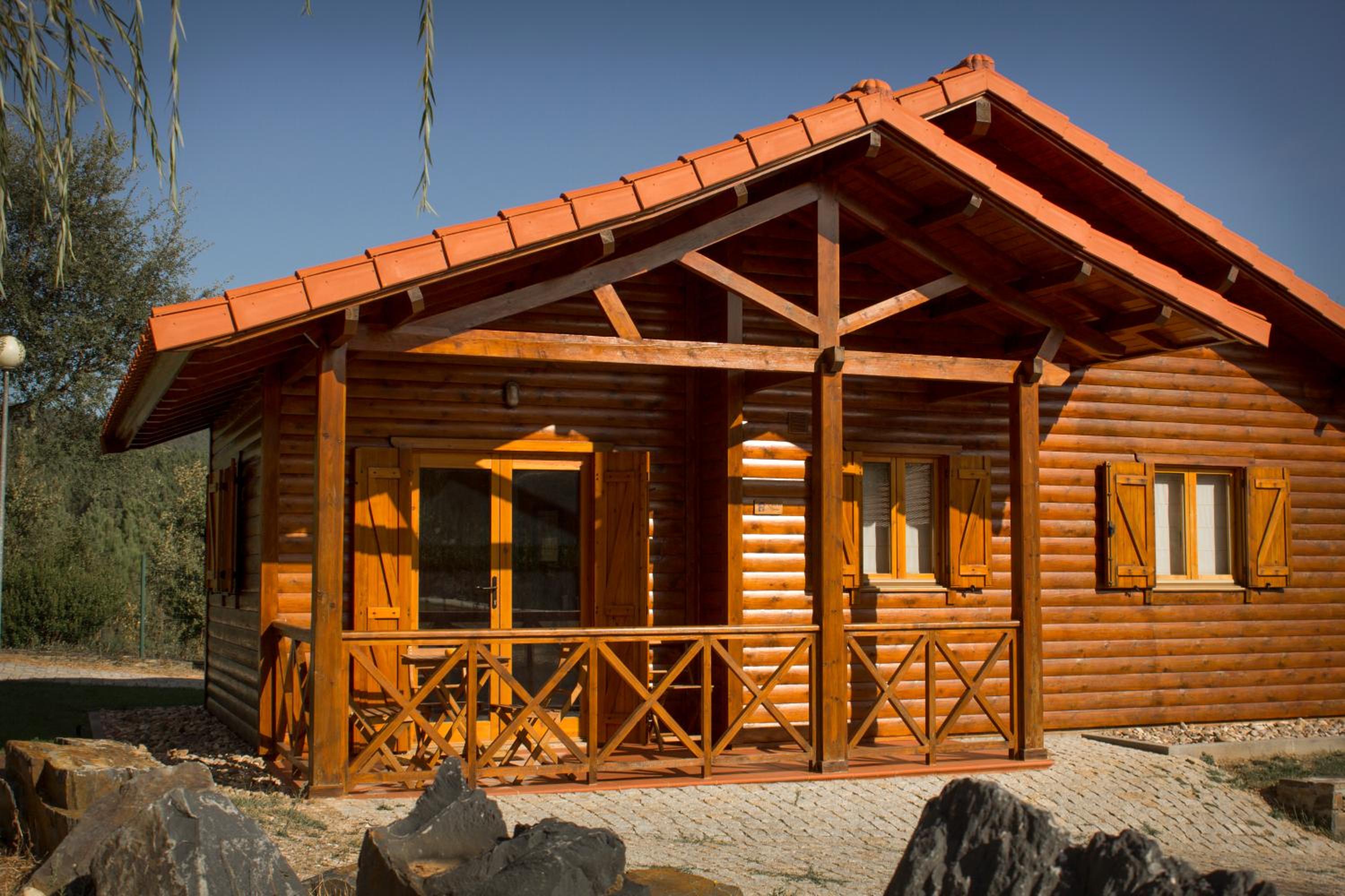 Superior Bungalow photo 2