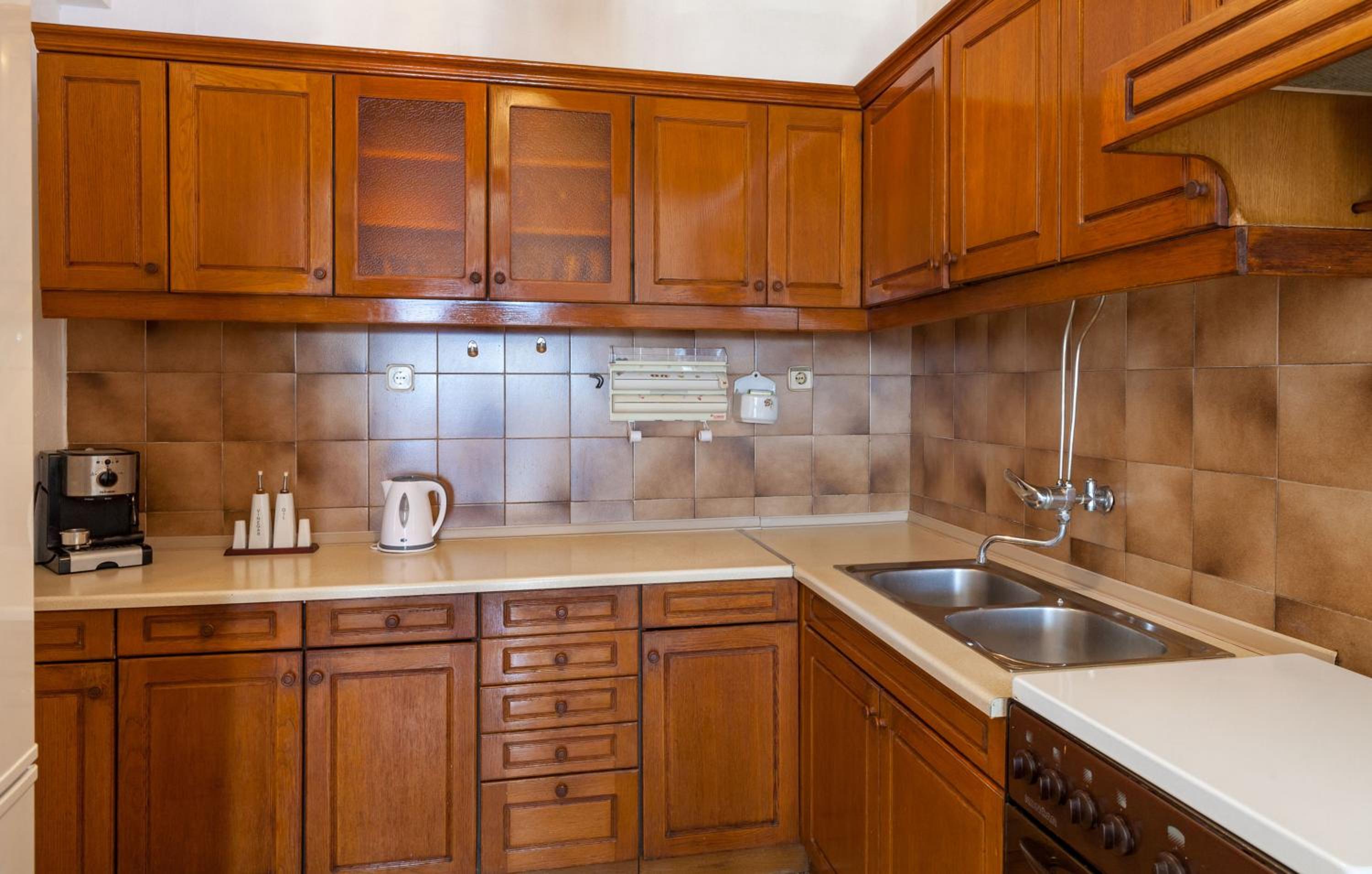 One-Bedroom Apartment with Terrace and Sea View photo 2