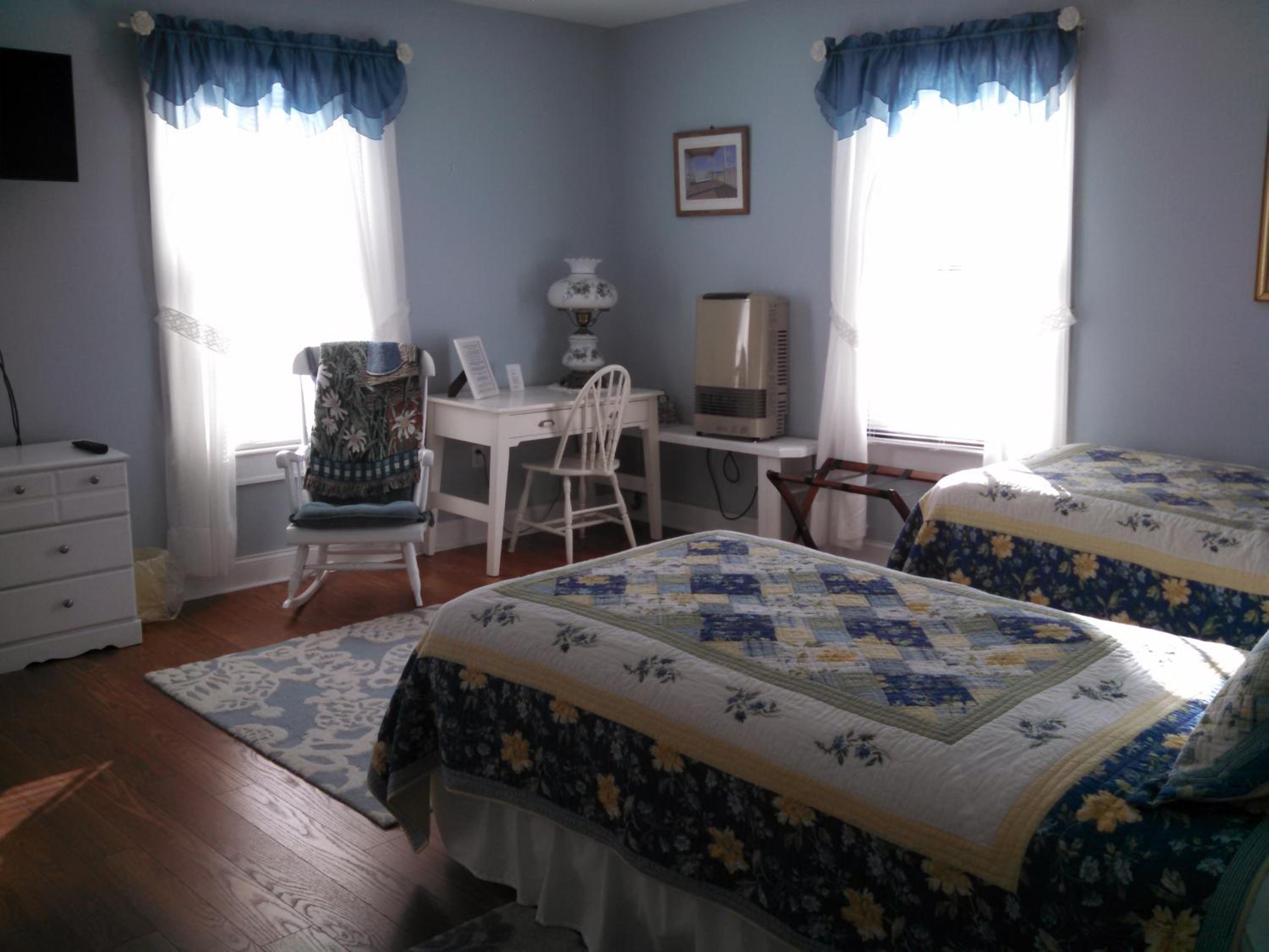 Double or Twin Room photo 2