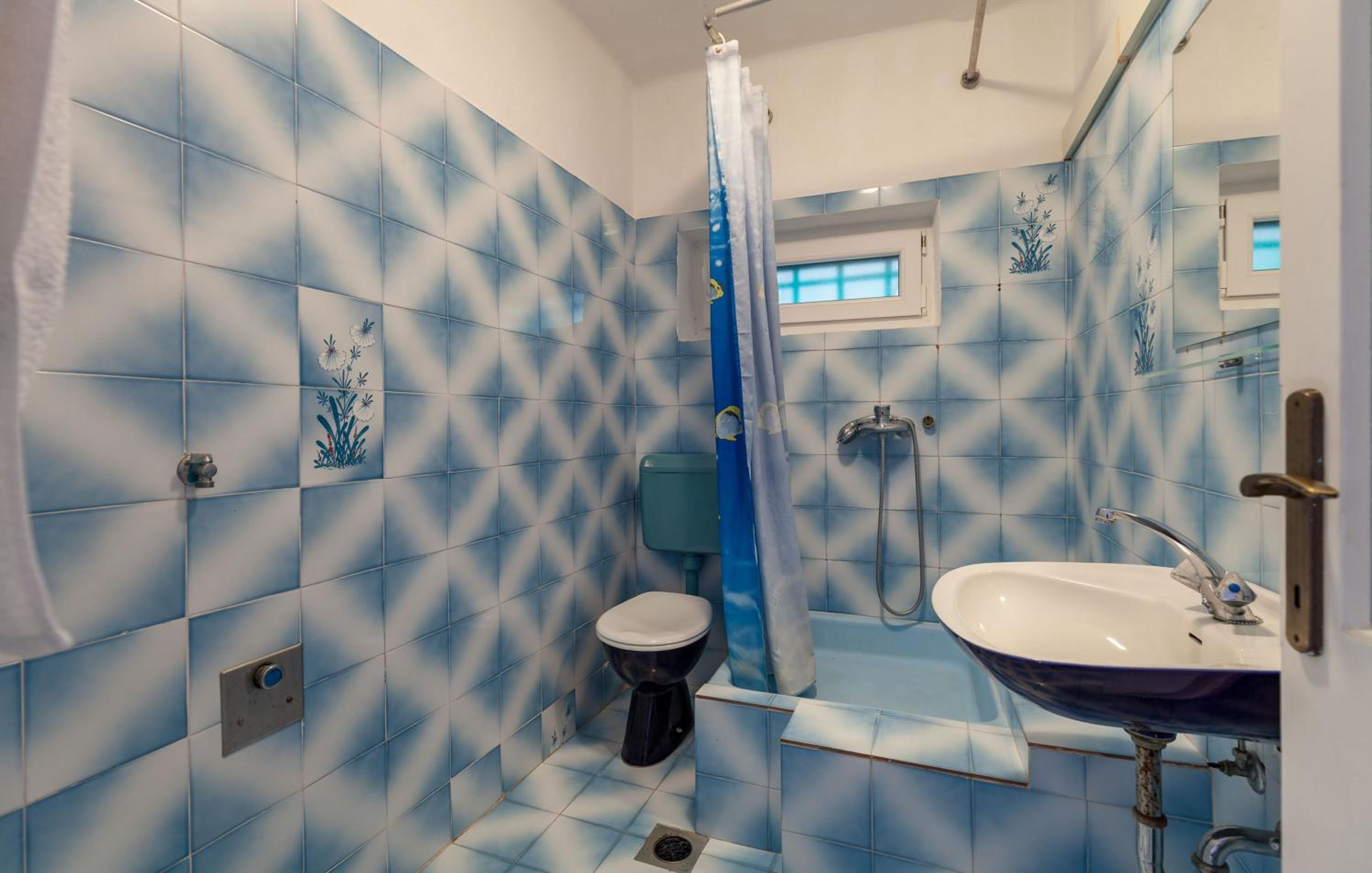 Two Bedroom Apartment with Terrace and Sea View photo 3